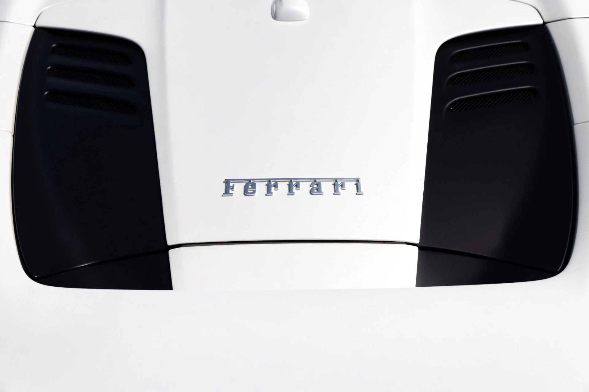 mph035_1534791713_Used_2023_Ferrari_F8_Spider_1776809234_61e56affd1