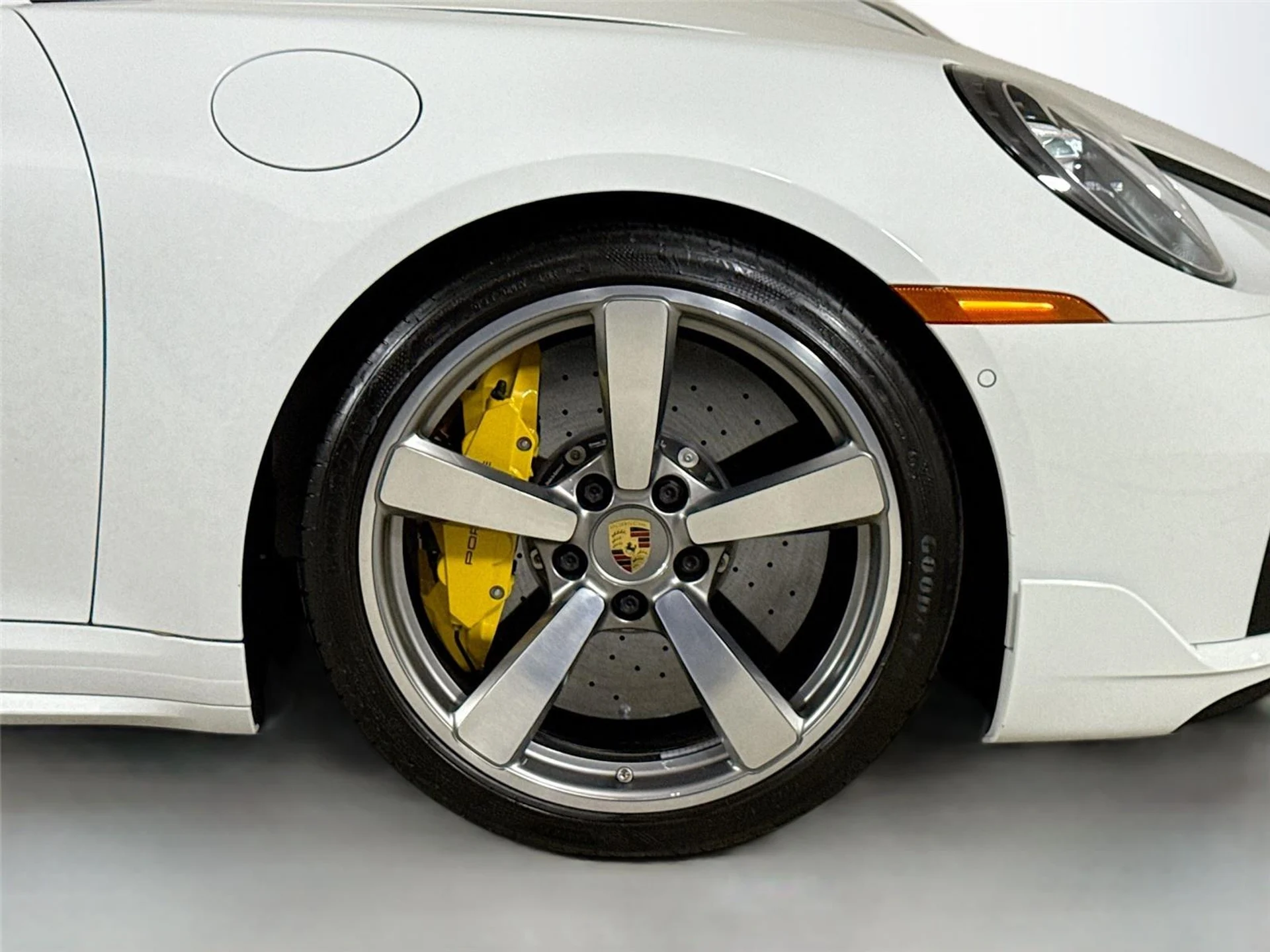 mph035_1540247228_0ef4bcf2697dc36bd91e23c44d9d9a3c_a54dd29448