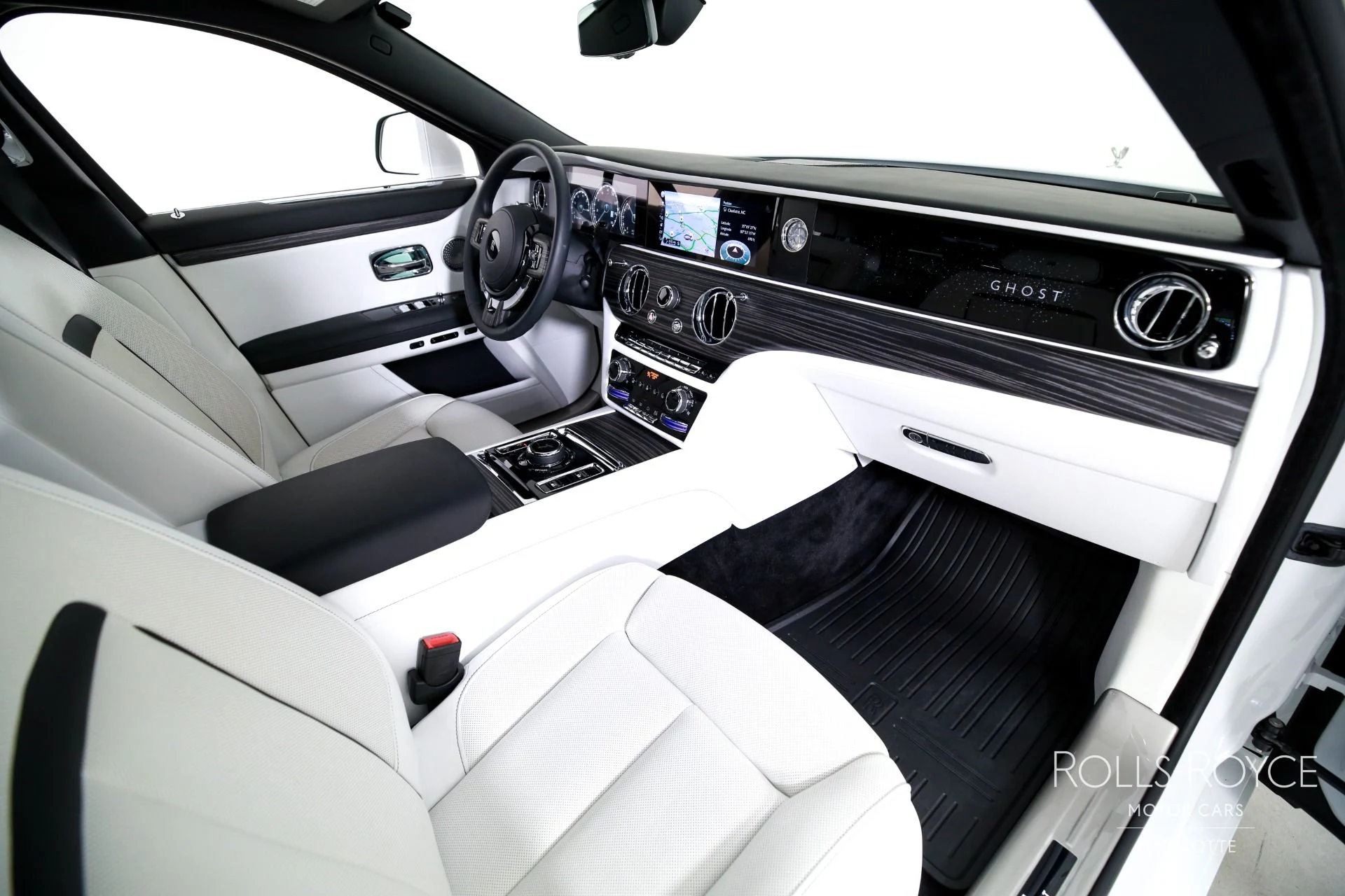 mph035_154044592_Used_2021_Rolls_Royce_Ghost_1787242896_b331fb1348