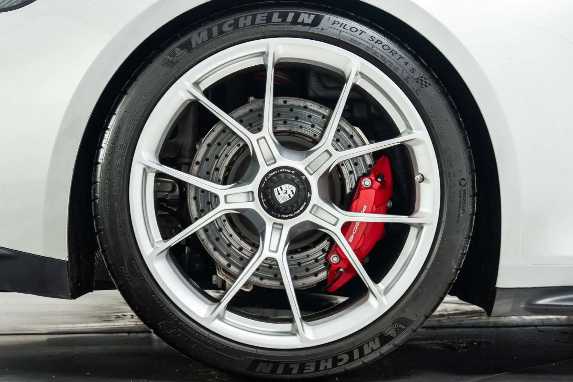 mph035_1543557841_Used_2022_Porsche_911_GT_3_Touring_1772824690_5c1b606358