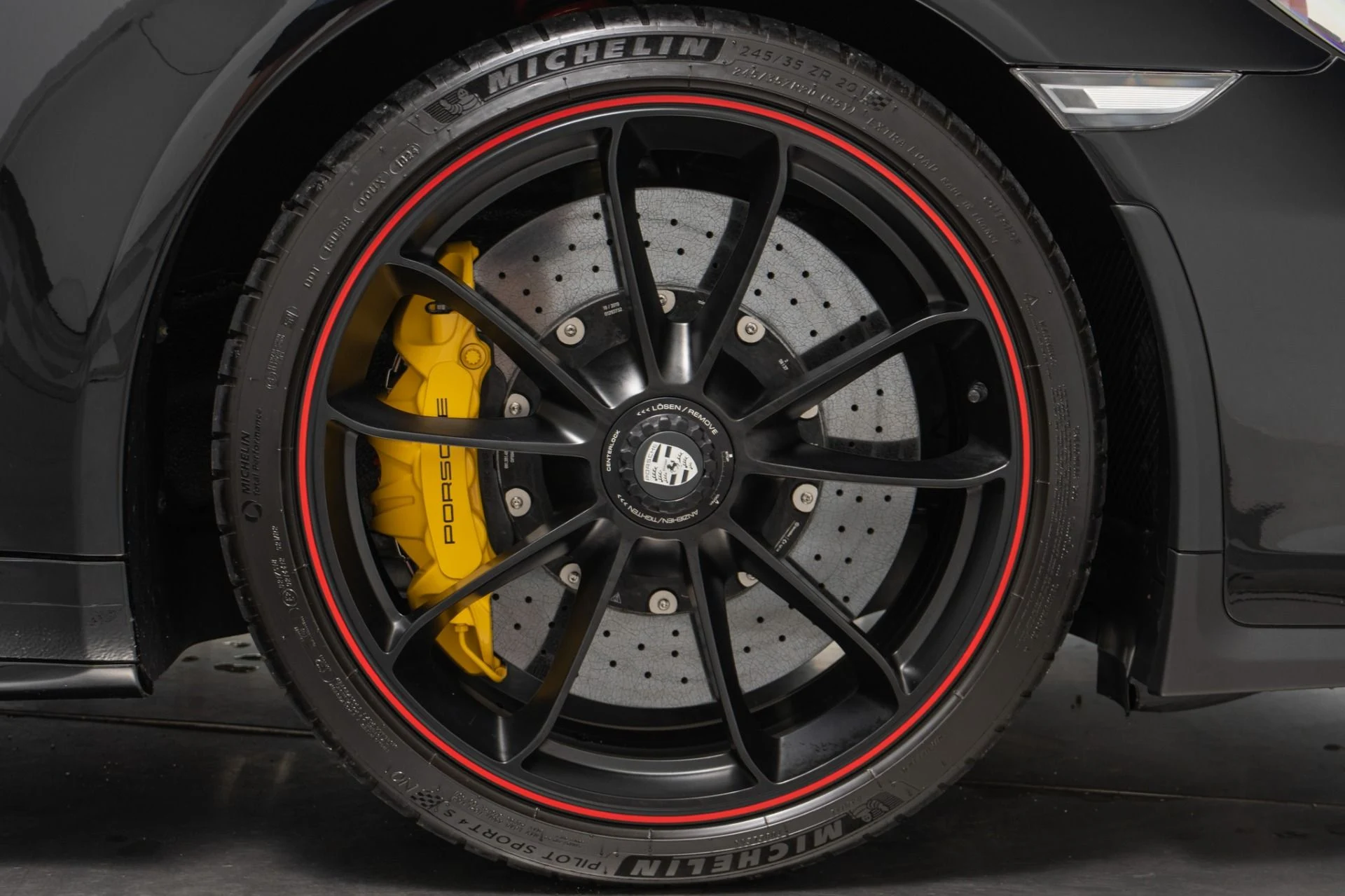 mph035_156123538_Used_2019_Porsche_911_Speedster_678_of_Only_1948_Built_6_Speed_Manual_1787949099_6628bfd1fe