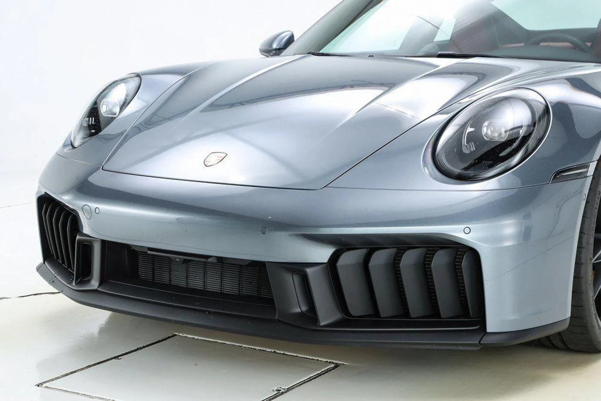 mph035_1564733869_CE_Ea_Gwmy_P_U_Ot_Fz_Ykvx_XR_Gz_Y_Ns_U_8b68981263