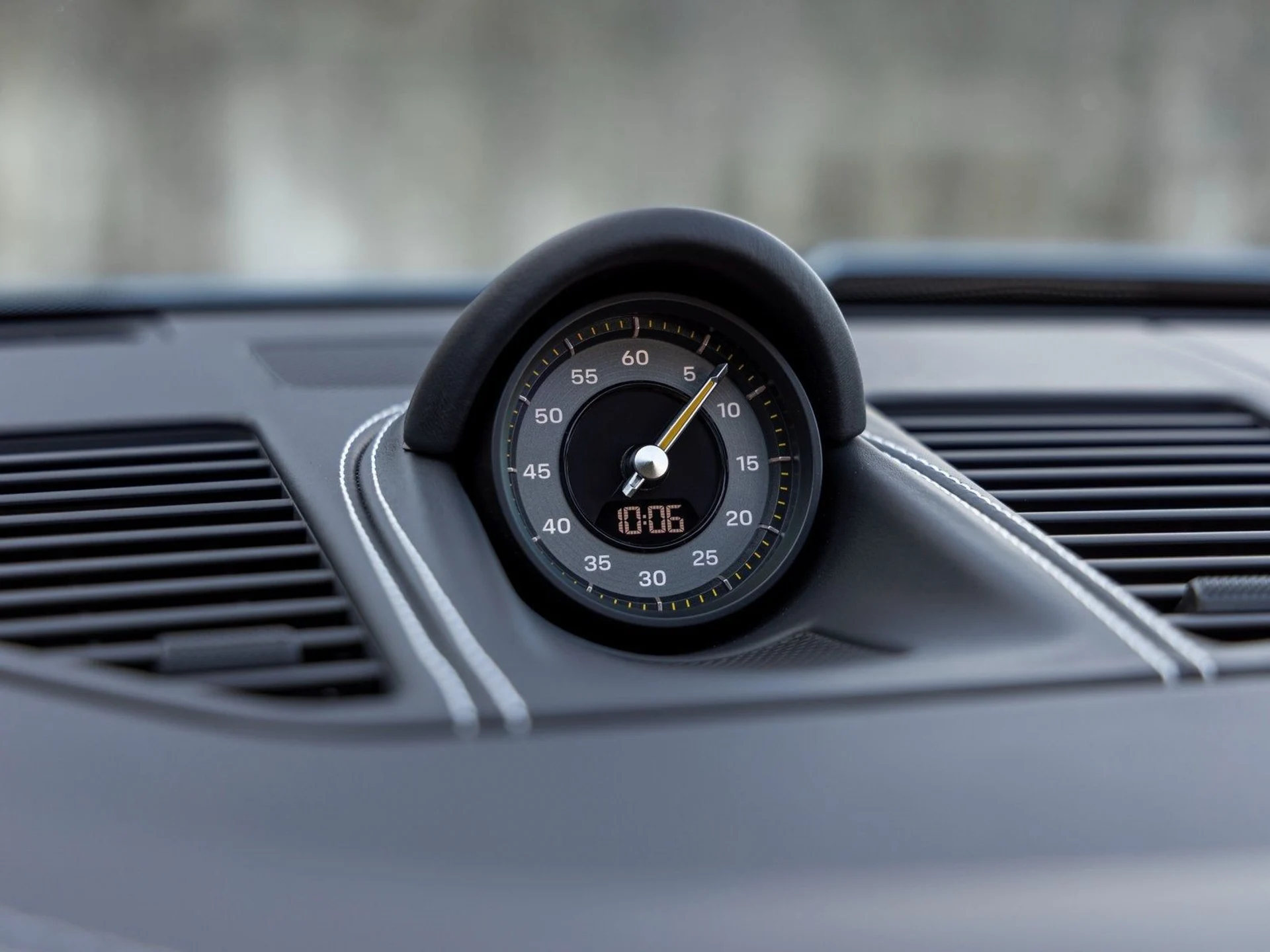 mph035_1566038373_36_b85baa9038