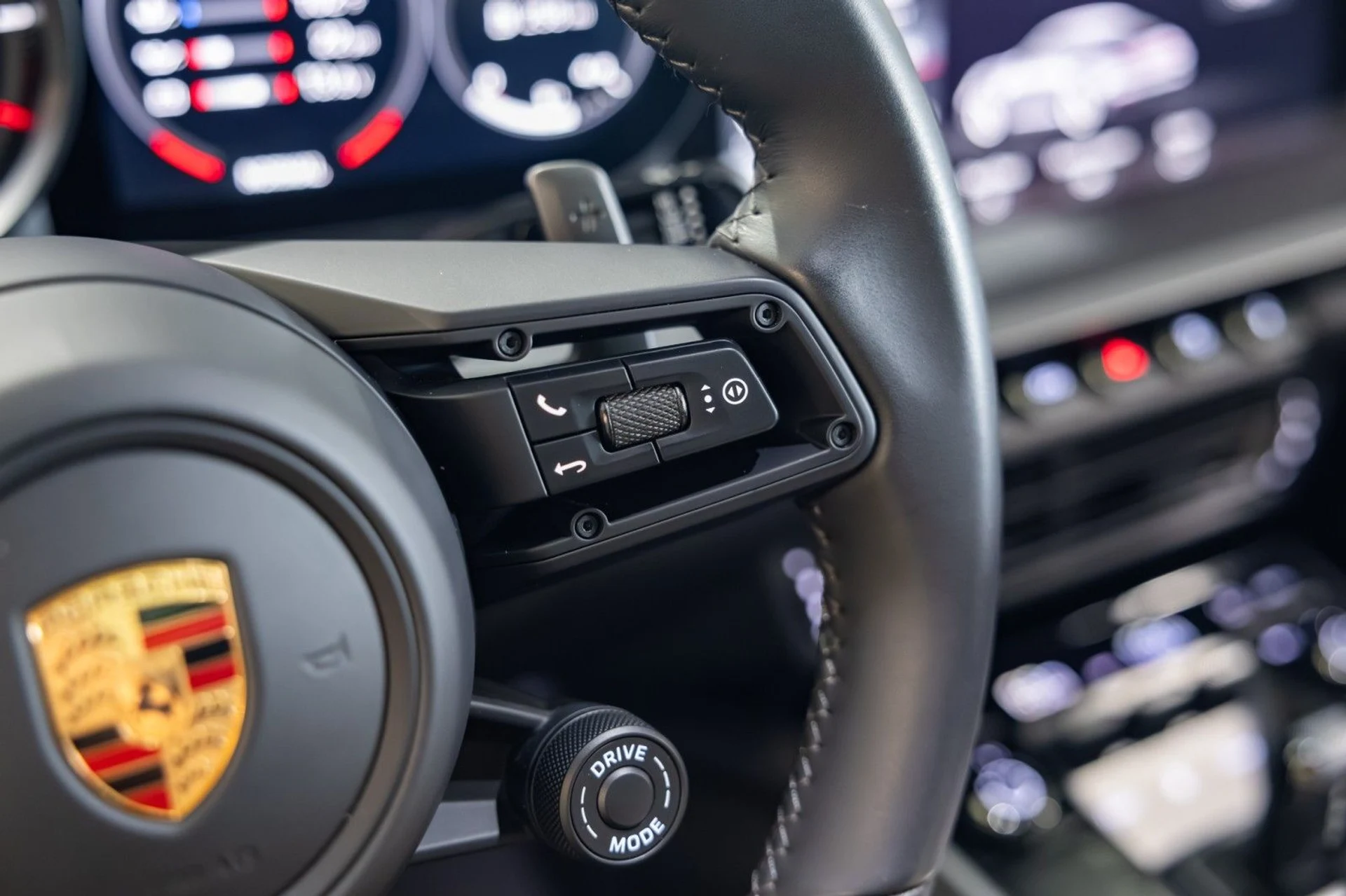 mph035_1575668540_KA_67a4919dca