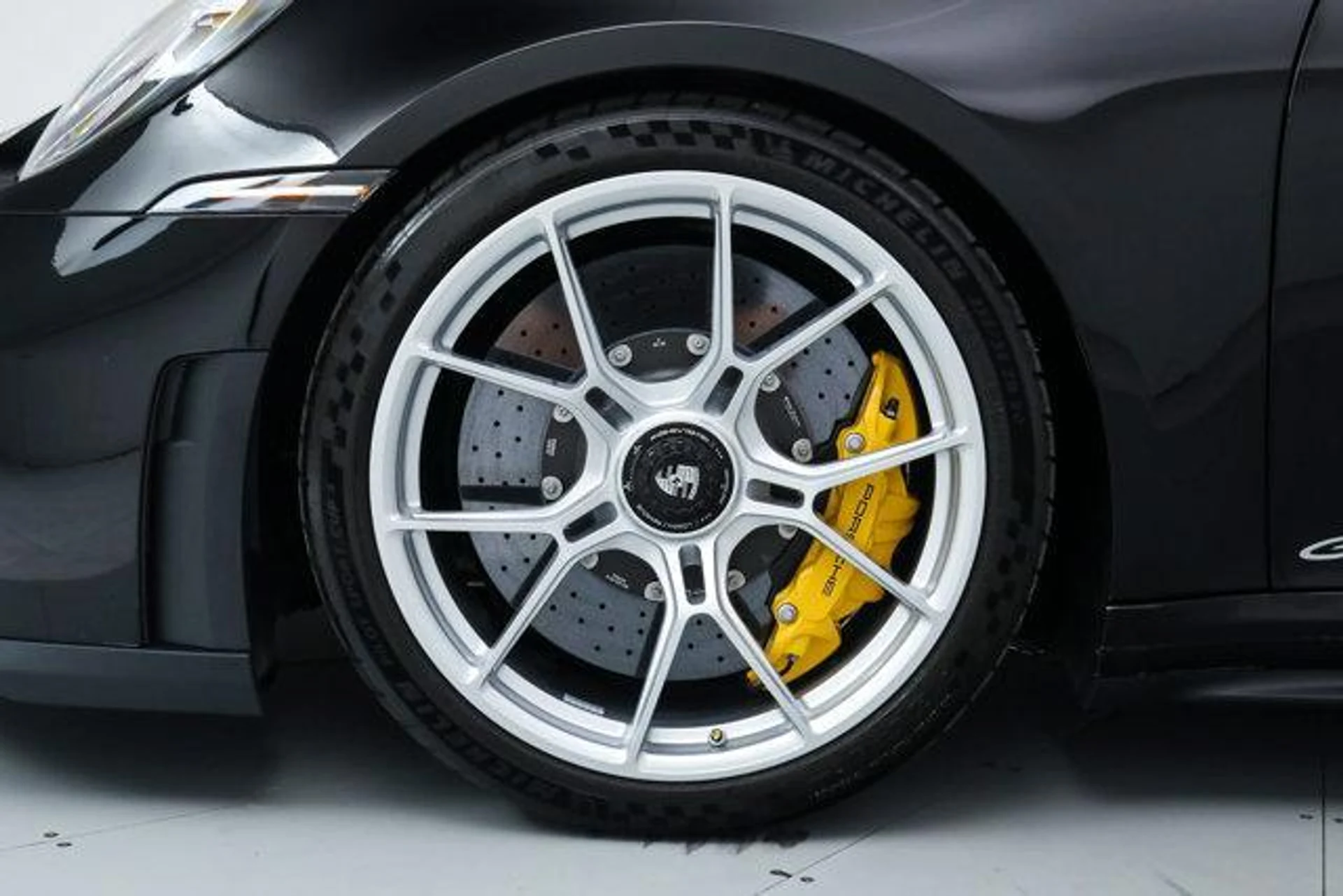 mph035_1576491465_VTYFUTI_Gn_HF_Zs_Kx7qoe_D6avvk_Yk_190ea43751