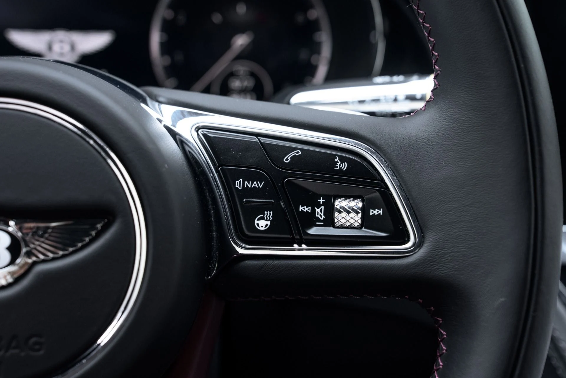 mph035_1580647986_Used_2023_Bentley_Continental_GT_V8_1775153265_5bd68fa889