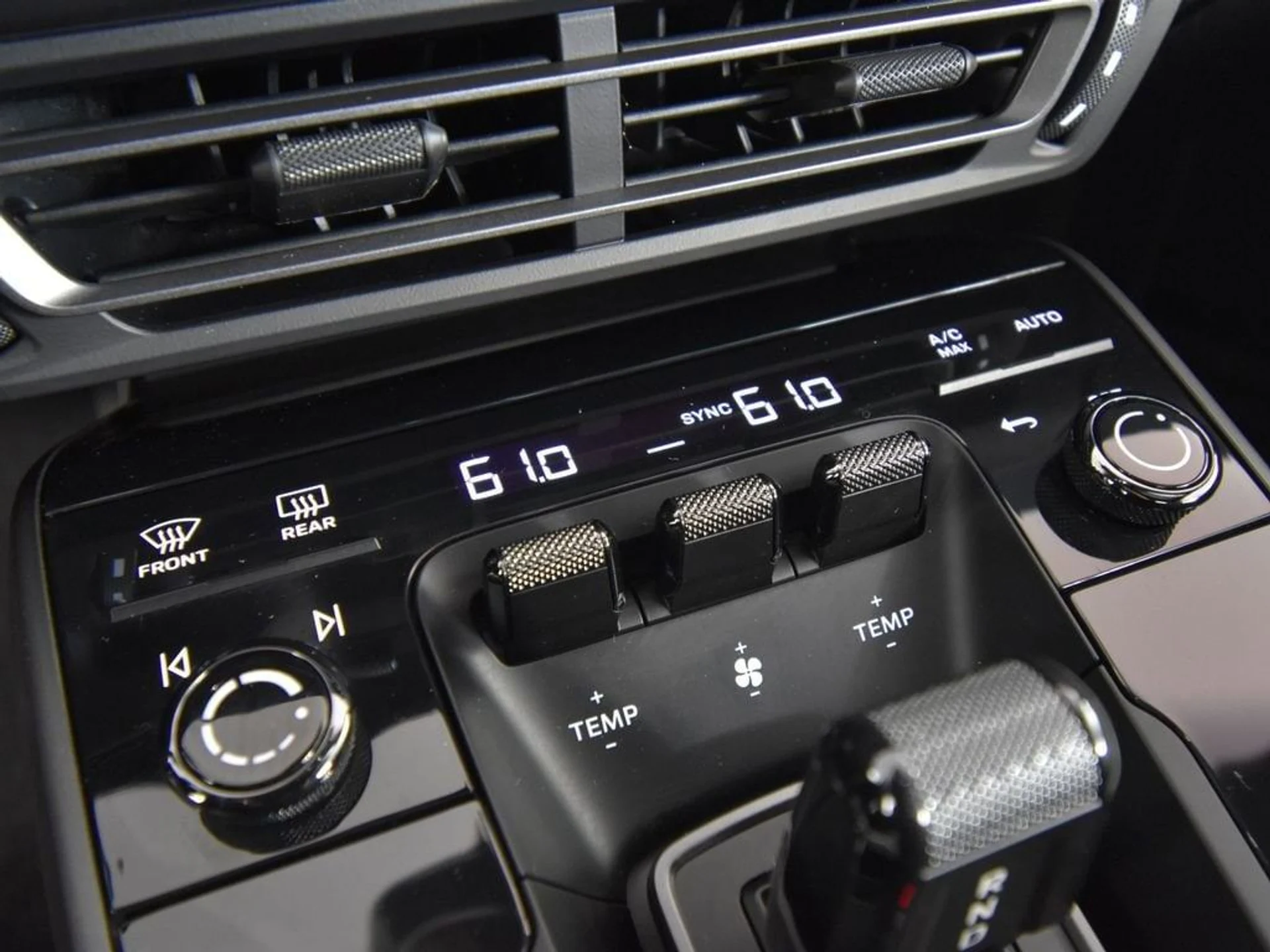 mph035_1602691878_1492bc3c67da445021da0b34699136e4x_15224e0e13