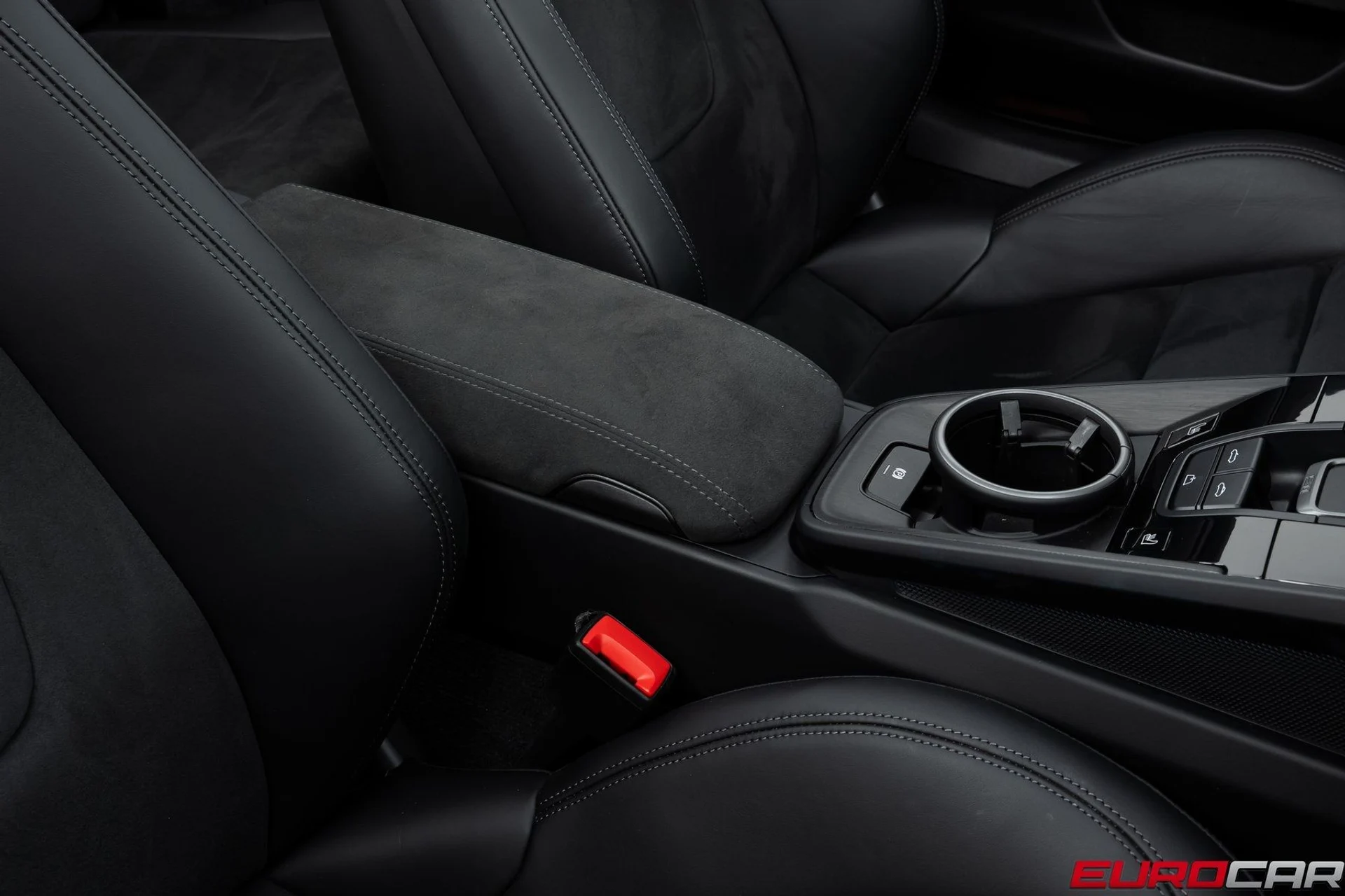 mph035_161962556_image_36_52f364a23c