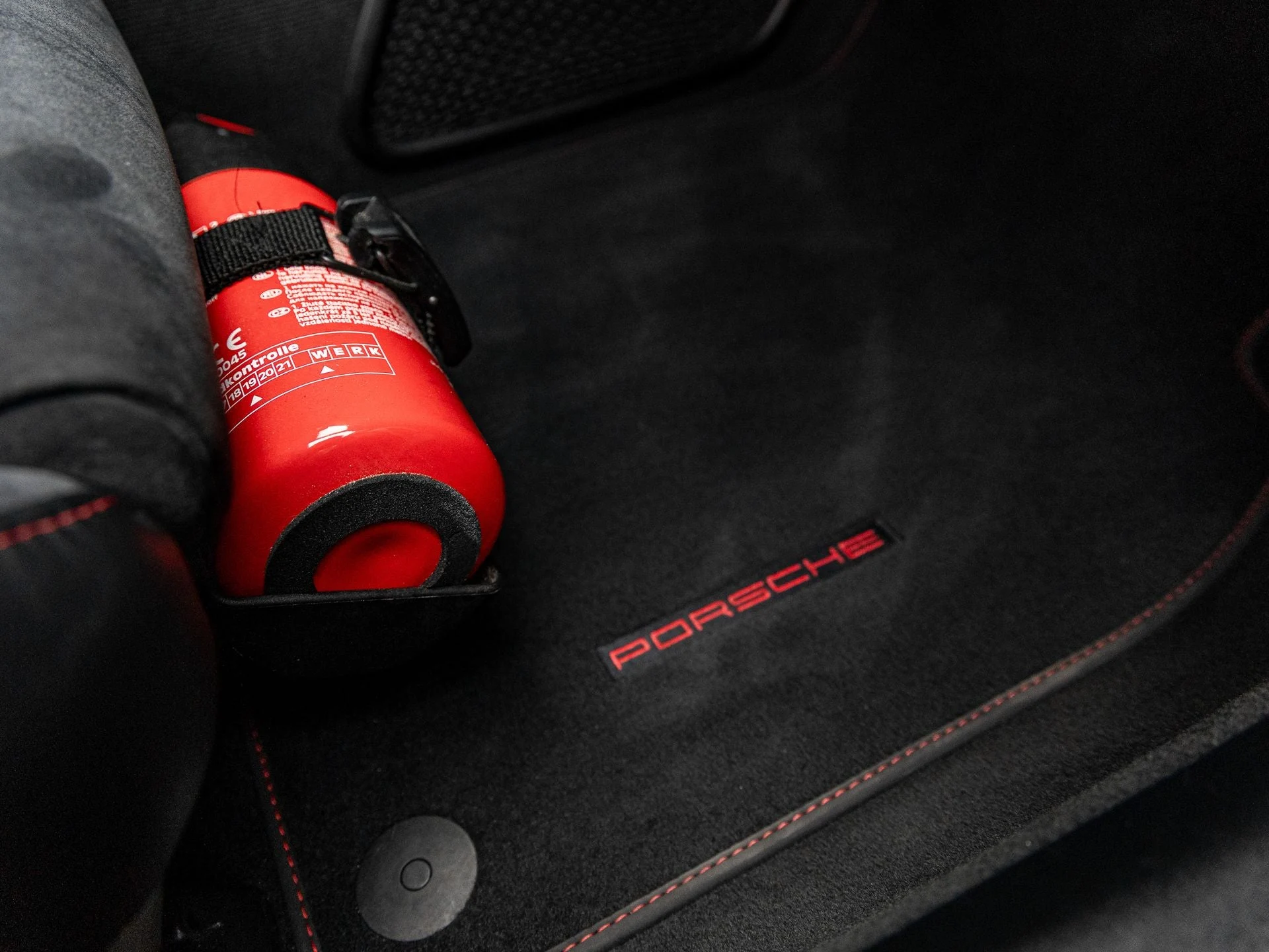 mph035_162890849_36_b525b49633