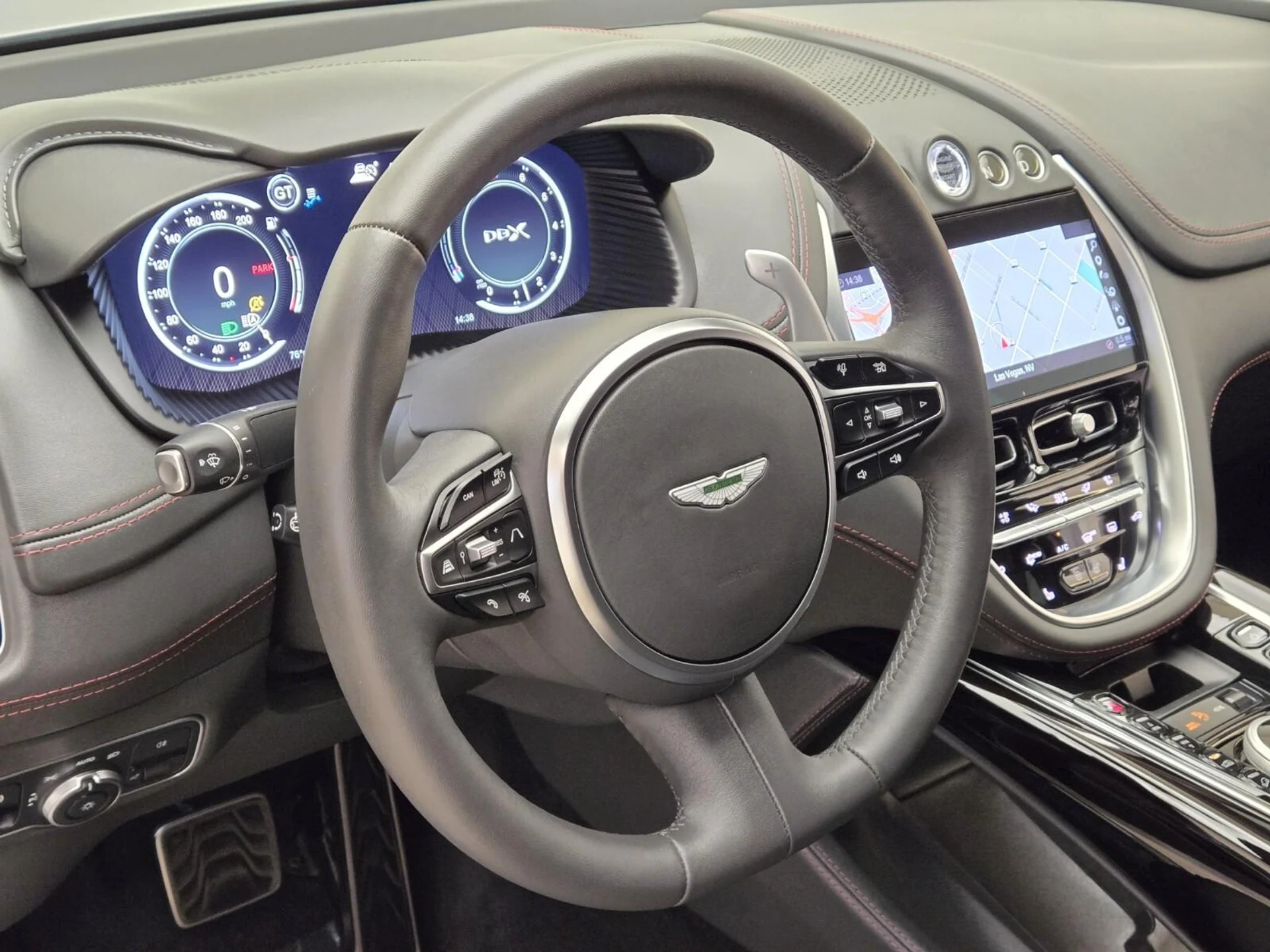 mph035_1633490197_Used_2024_Aston_Martin_DBX_1777355480_7ebb3322f7