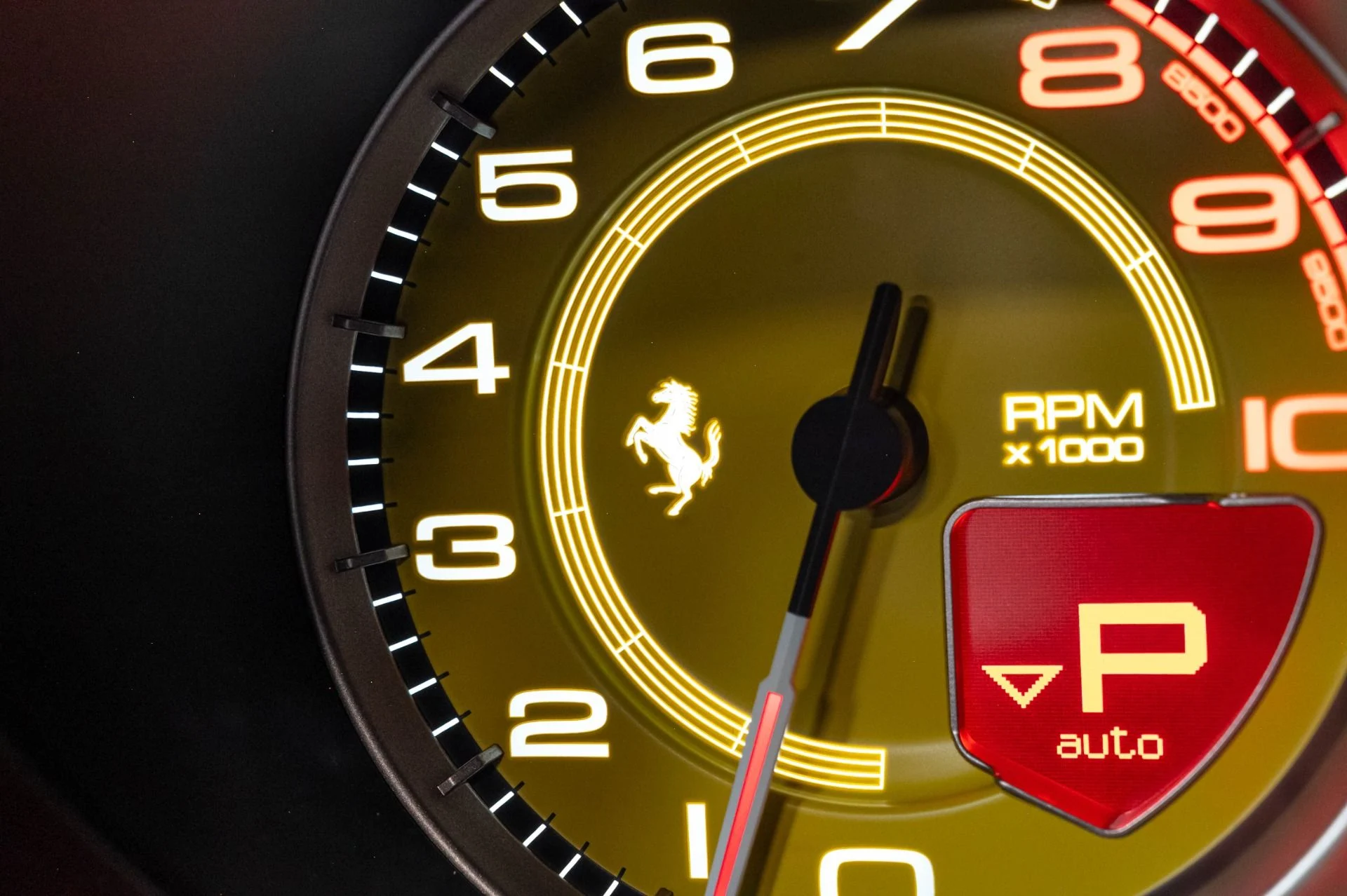 mph035_16578500_Used_2016_Ferrari_488_Spider_1784843221_136fb59aa8
