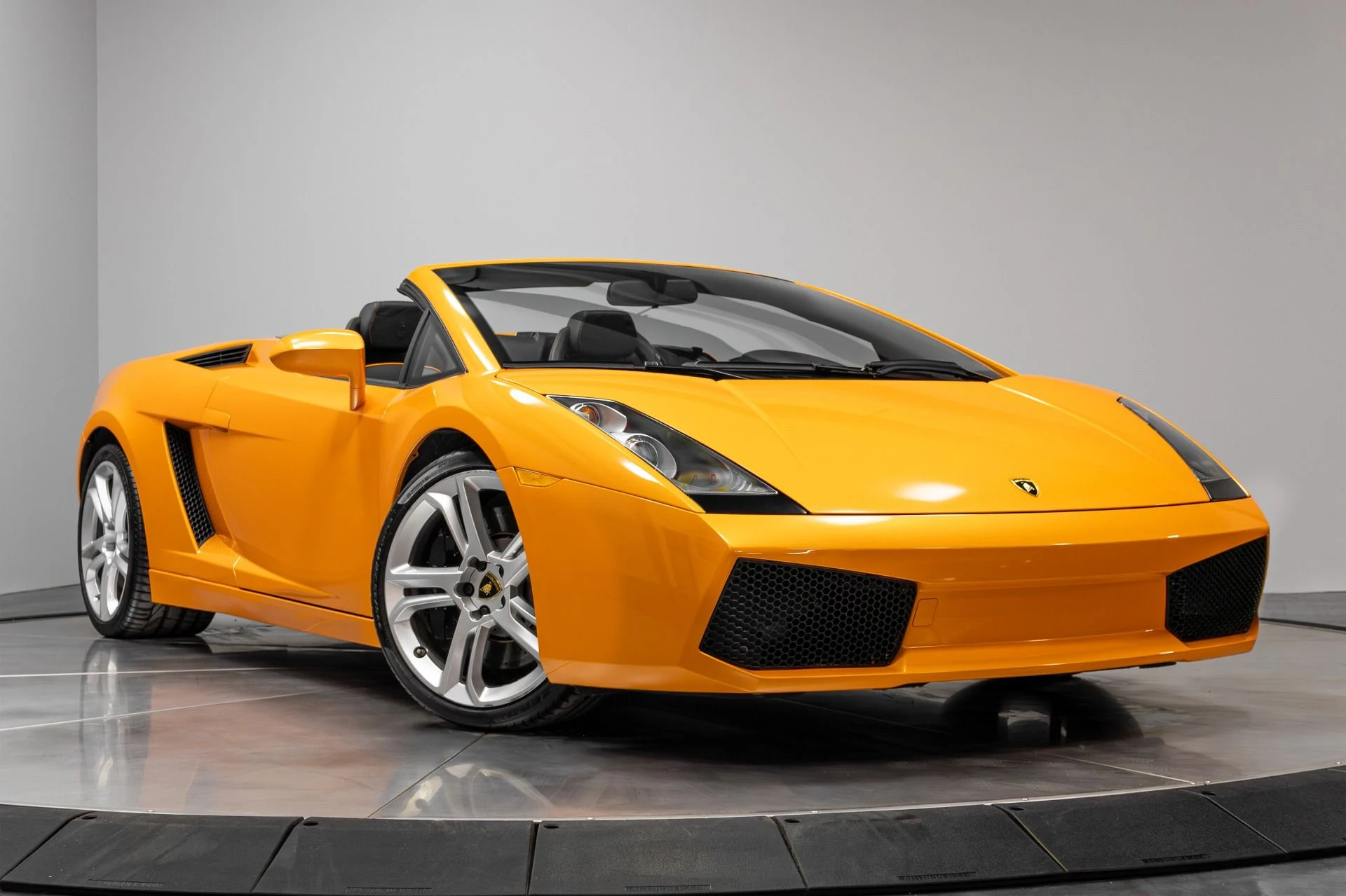 mph035_1668412736_Used_2008_Lamborghini_Gallardo_Spyder_1768425608_553e74a7e5