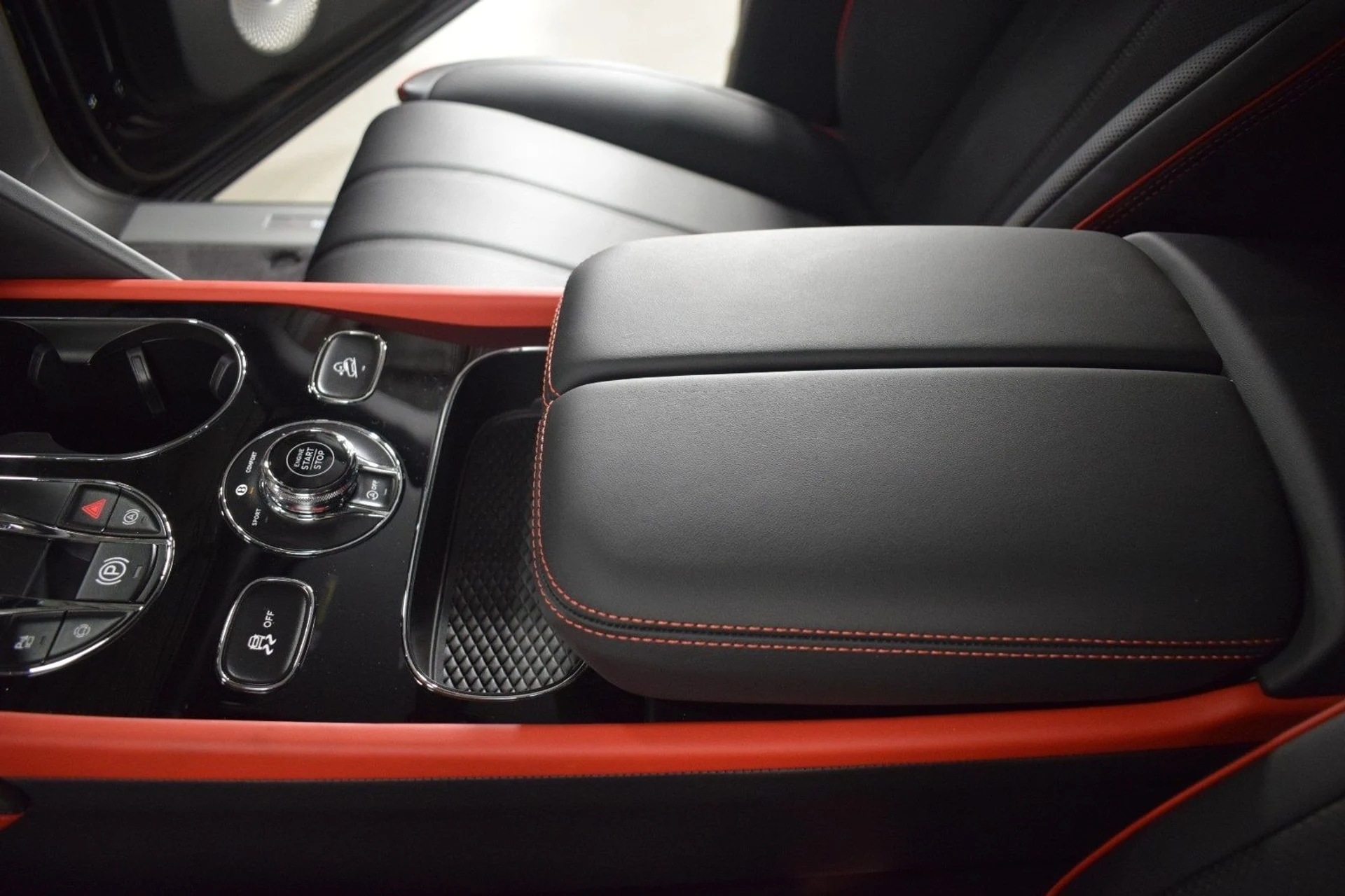 mph035_1688275909_0b44f86a3596ae958708e331546532aax_4d346386b4