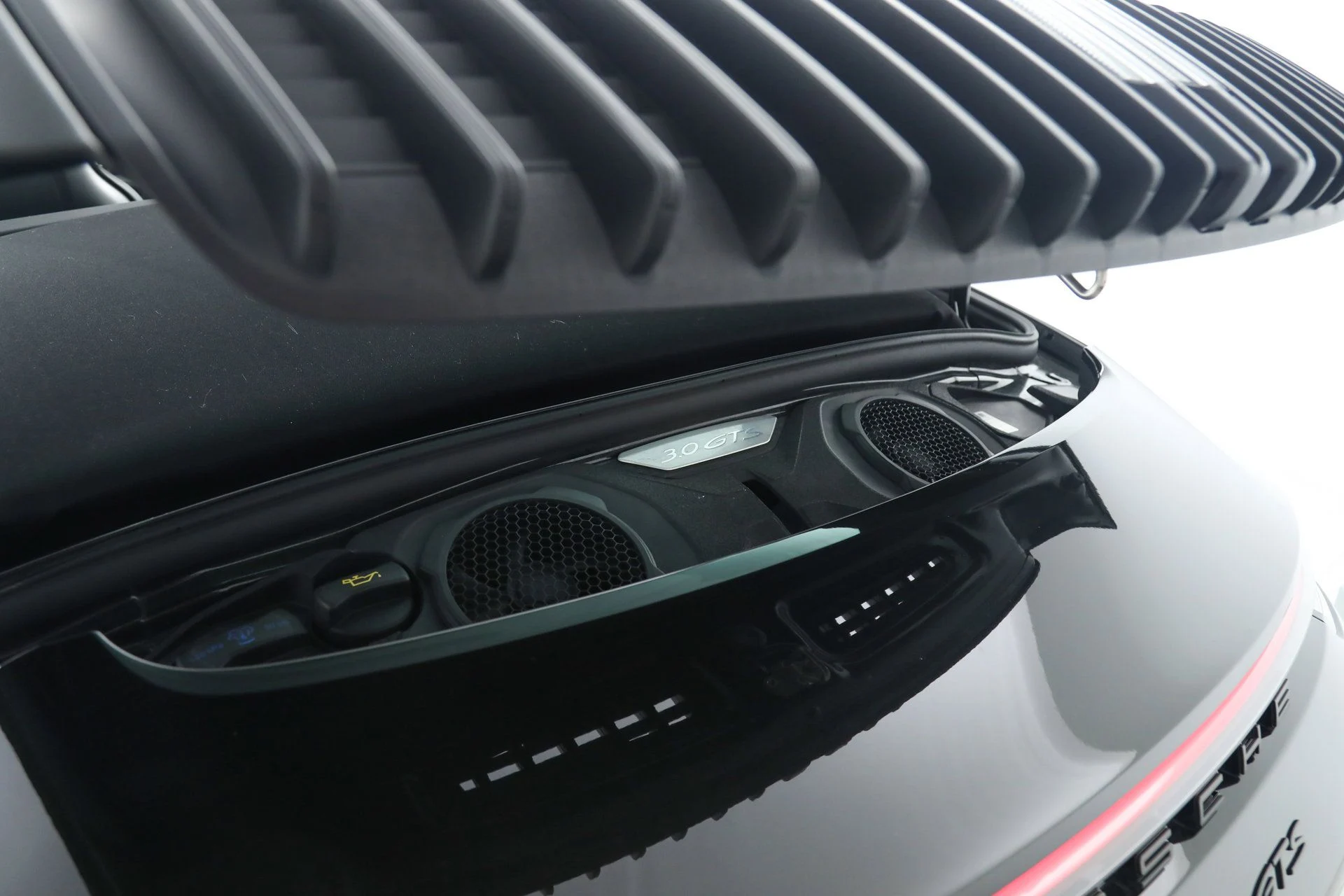 mph035_1691776026_85cc853438ff3a0475008acf9130b0f7_a323b0745d