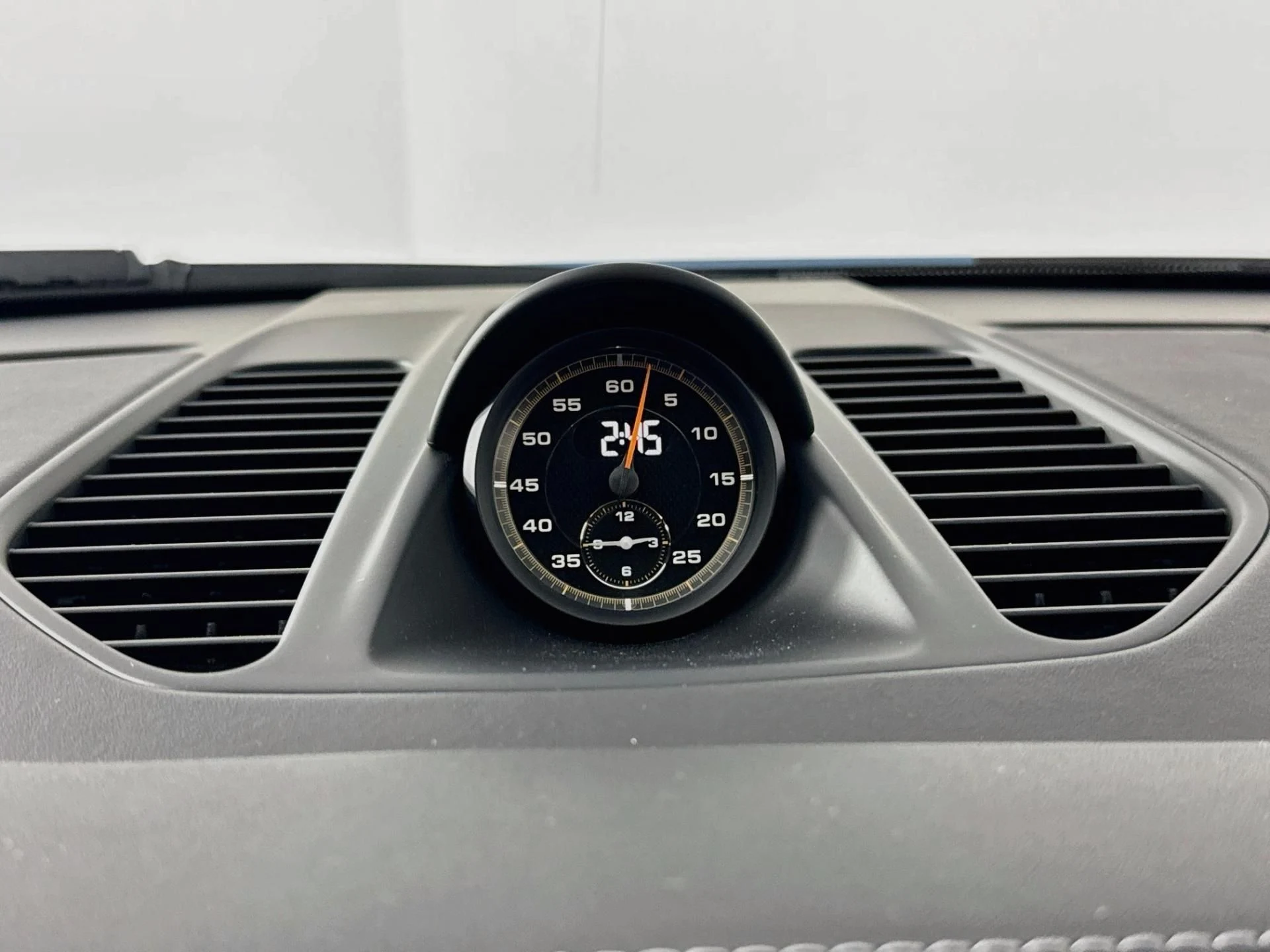 mph035_1707973420_Used_2019_Porsche_911_GT_2_RS_1785958203_233a00a519