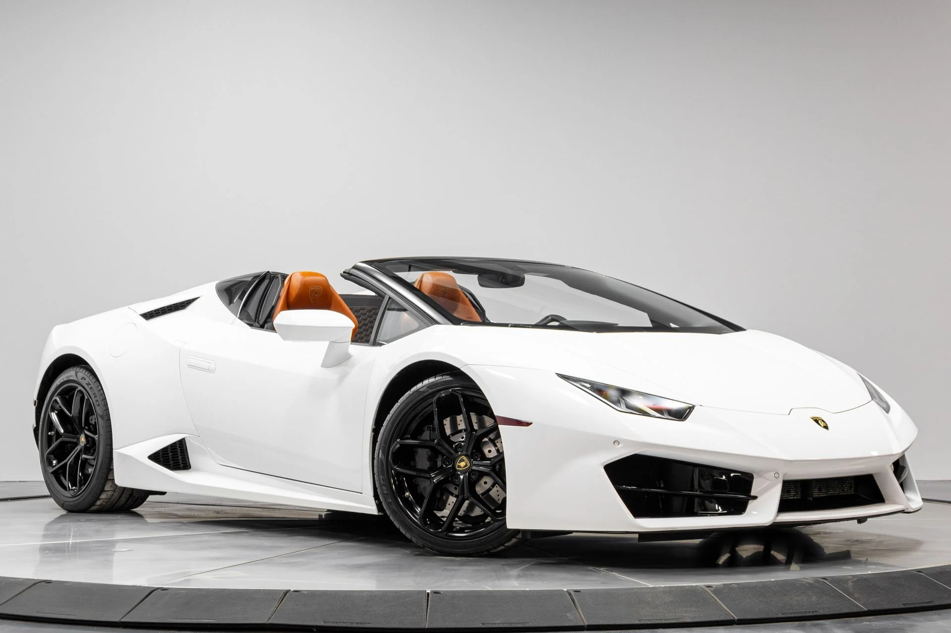 mph035_1716974193_Used_2019_Lamborghini_Huracan_LP_580_2_S_1778195053_230cfbfa45