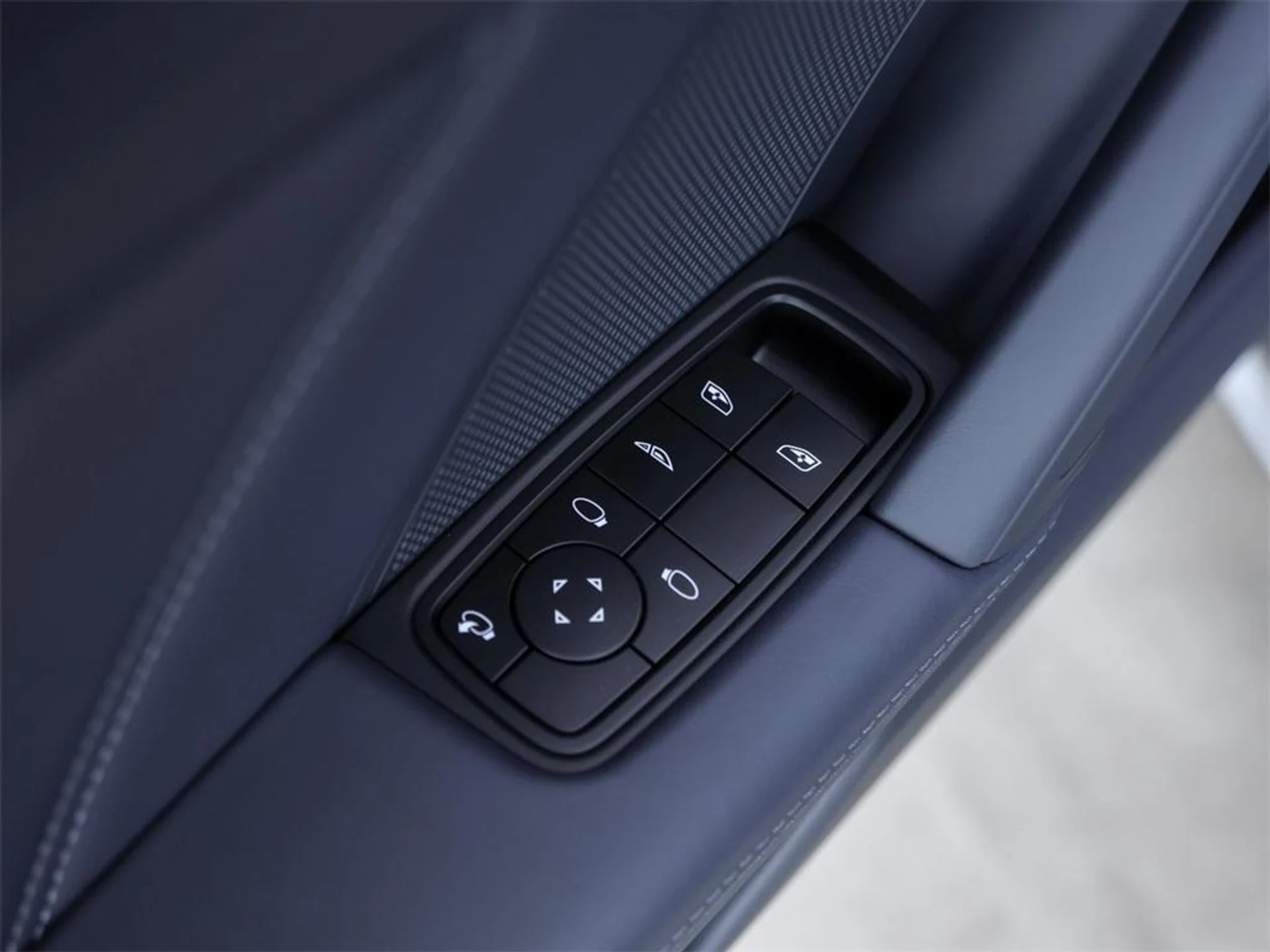 mph035_171824178_ysfjdz0_FMPC_3_X7om_Au6_Vm80eu_N0_b41636a225