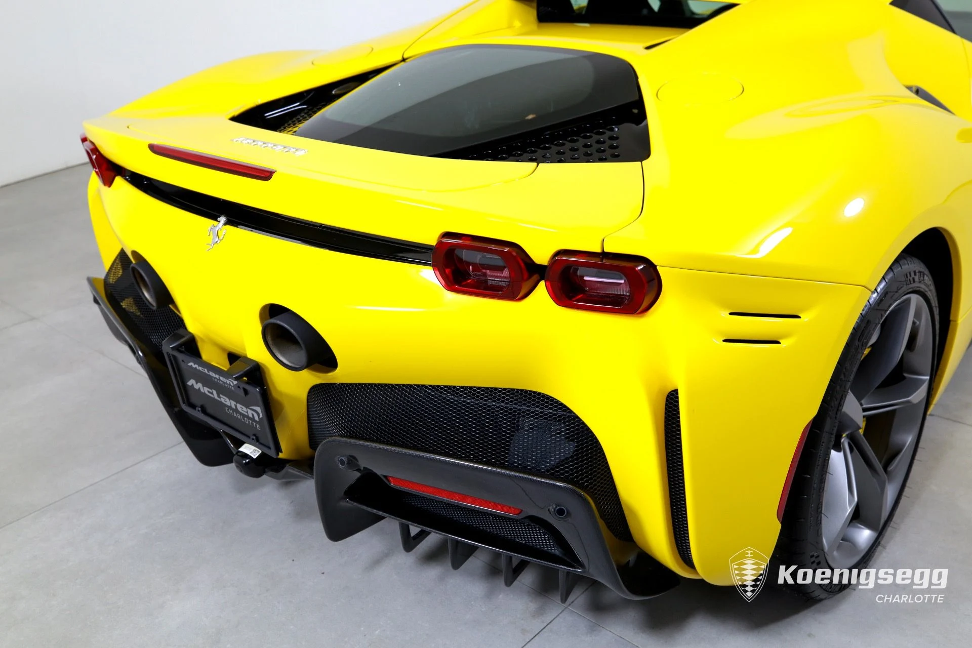 mph035_1719461095_Used_2021_Ferrari_SF_90_Stradale_1760975075_a46fb2e24b