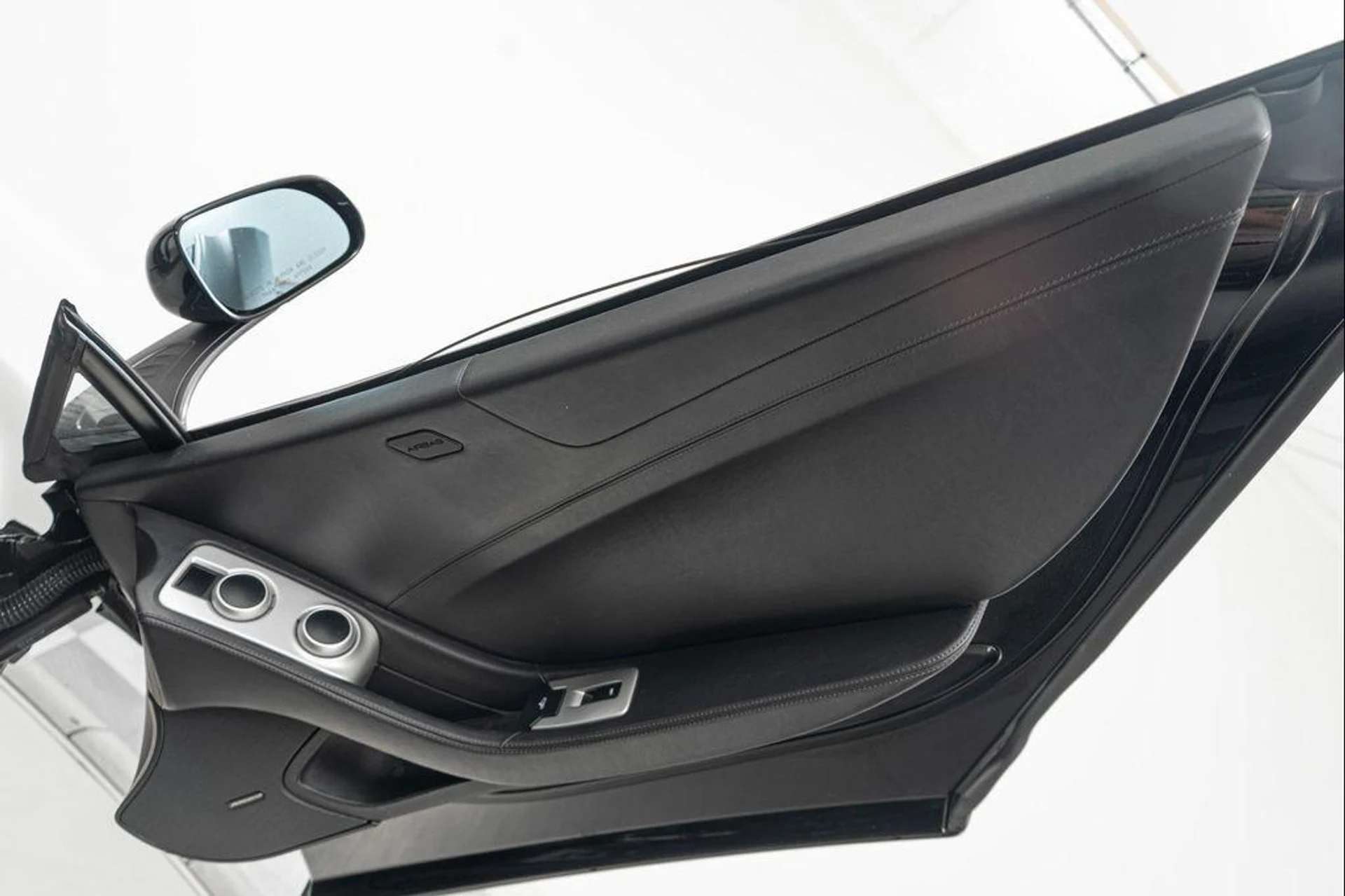 mph035_1731026018_lzry_XVY_zg_Ebss_O2dk_I_q_Quj_Y_c37303fa69