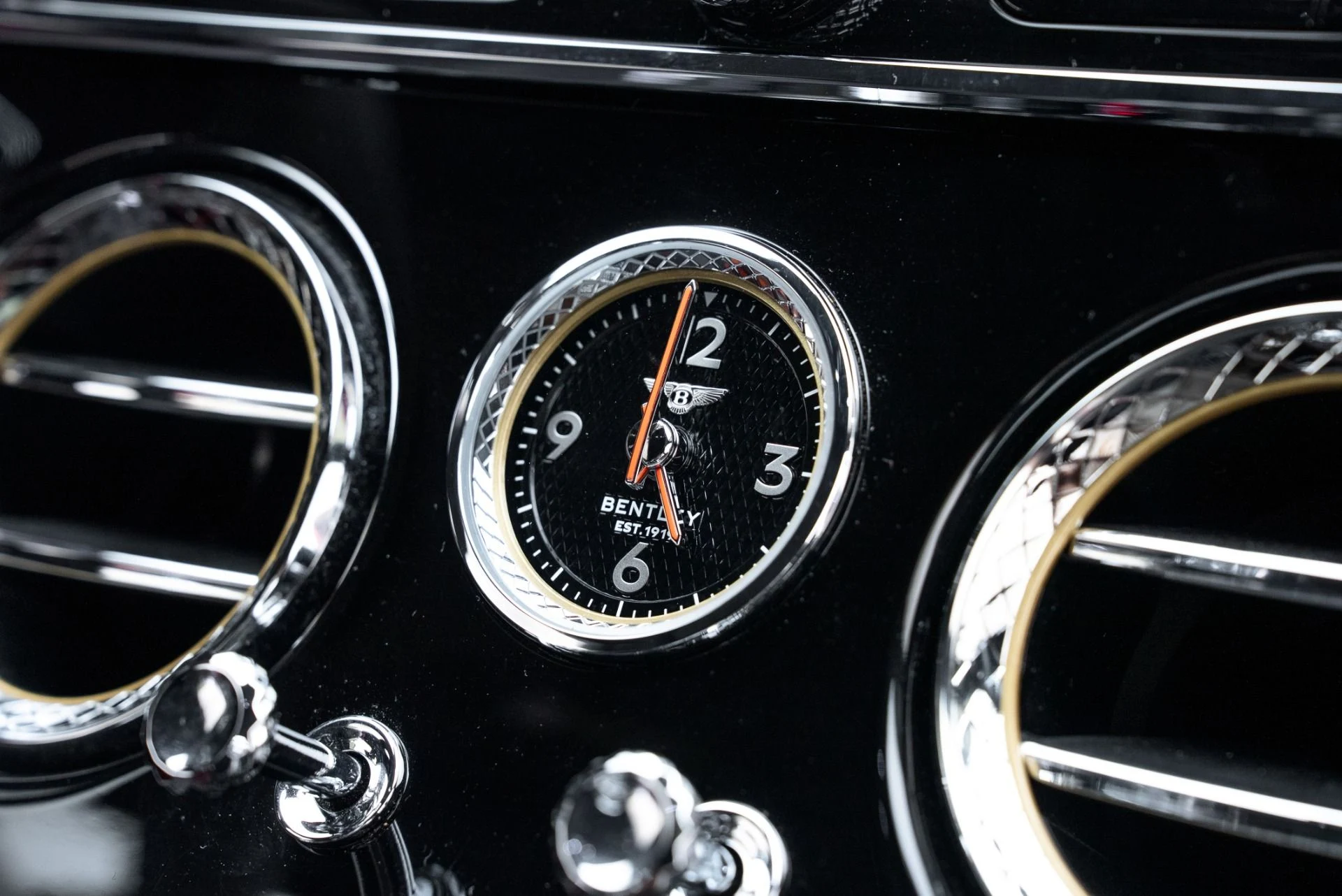 mph035_1733981917_Used_2022_Bentley_Continental_GT_Speed_1775607370_aa4dbc4ab3