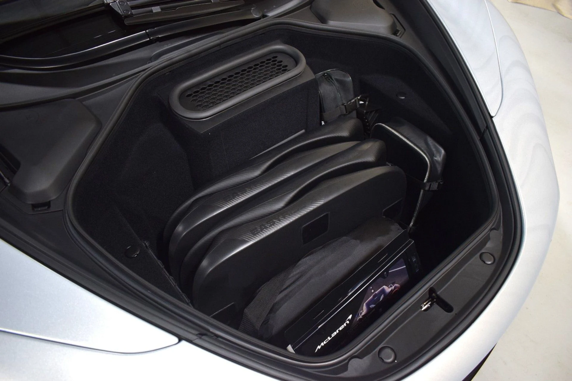 mph035_1748175035_7a3059e02240c8fbb613bac6a043f262x_189c4e1cad