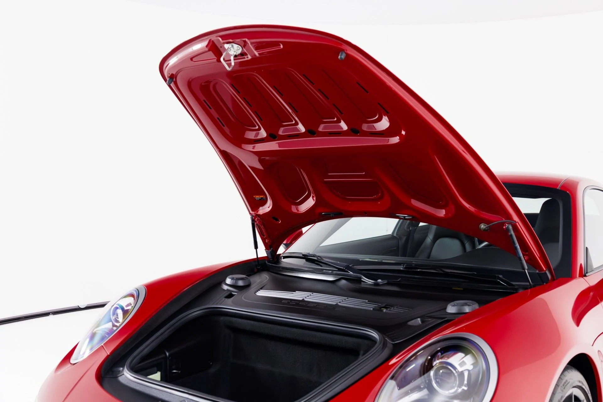 mph035_1752993462_Used_2019_Porsche_911_Carrera_1767051380_17f86f9892