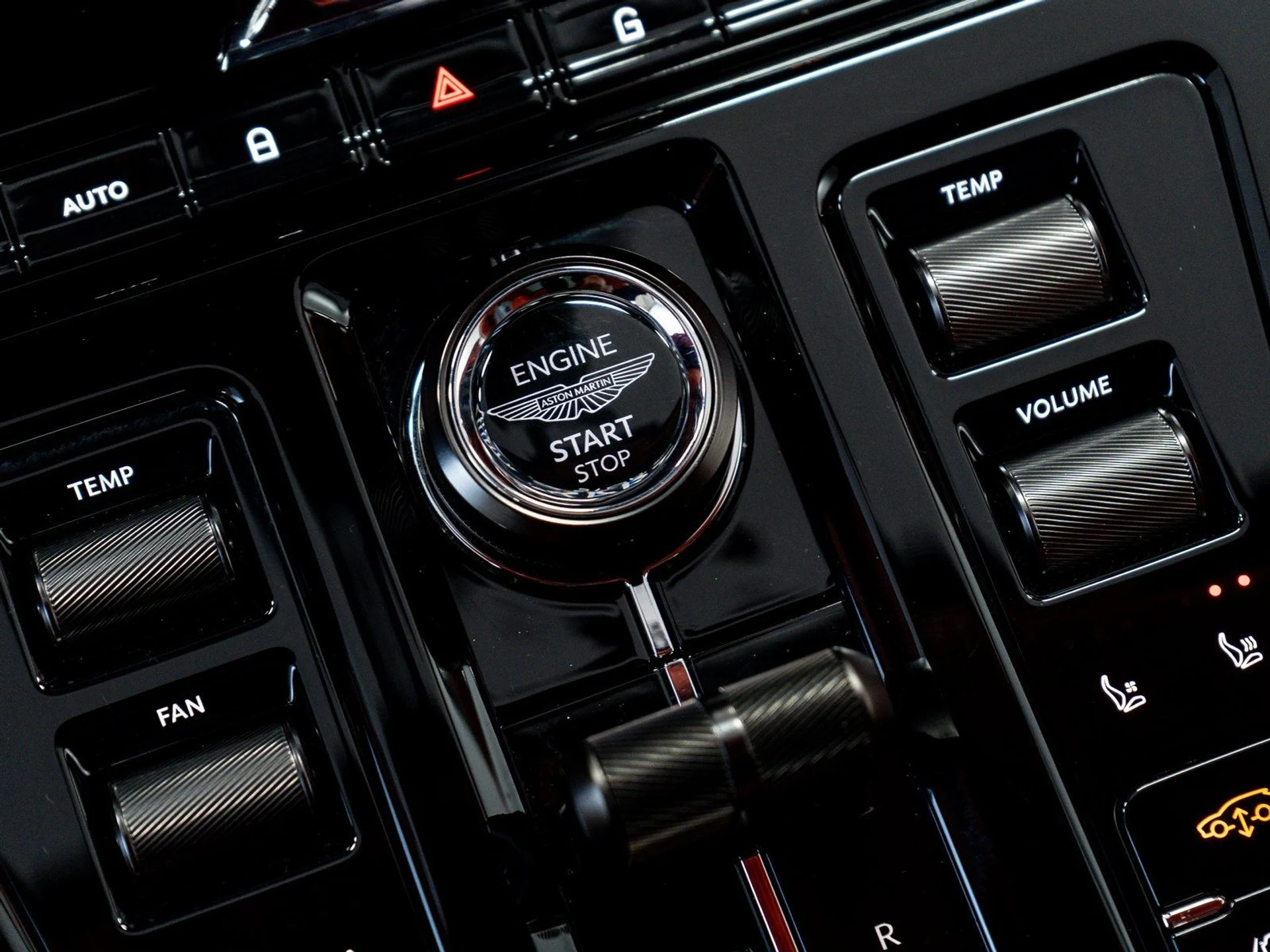 mph035_1758011042_ebe6de7d5a6b78223c5924ff38d34d45_adbc20429d