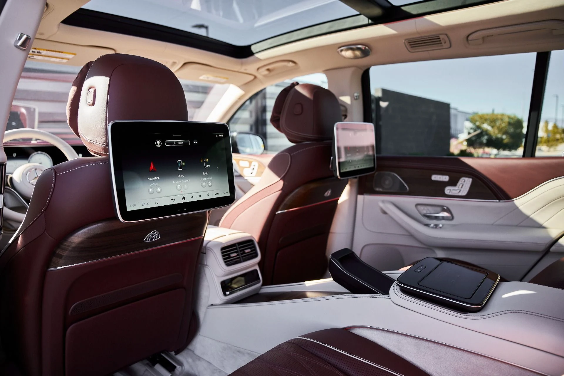 mph035_175875160_Used_2026_Mercedes_Benz_GLS_Maybach_GLS_600_1772593209_ec0c7d5cfd