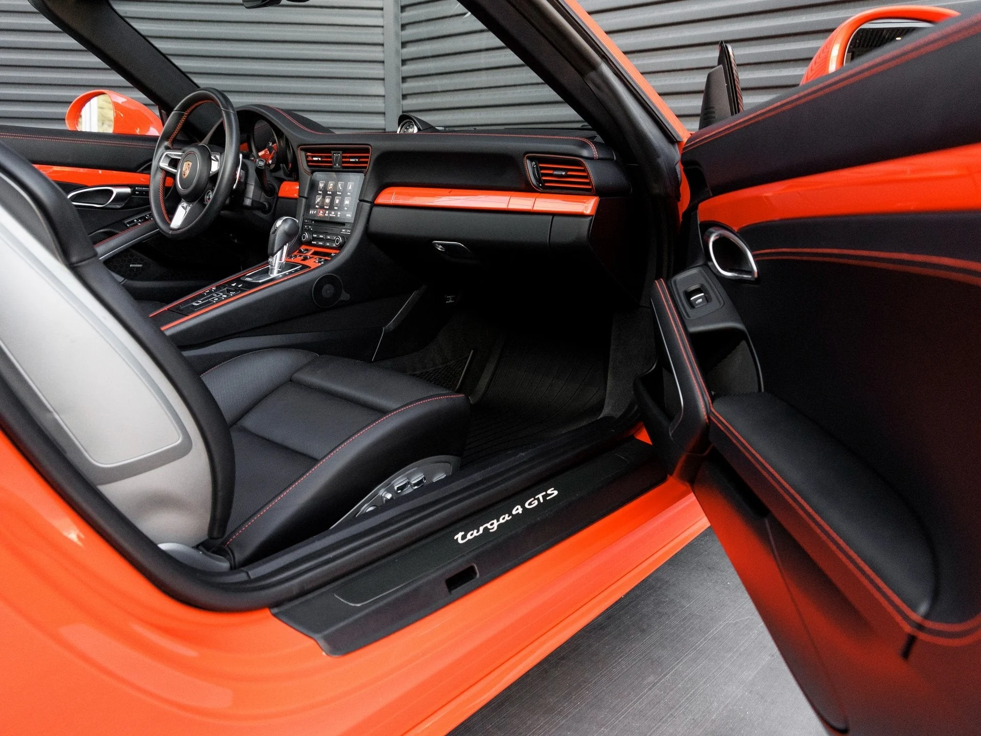 mph035_1758784651_36_5f43568330