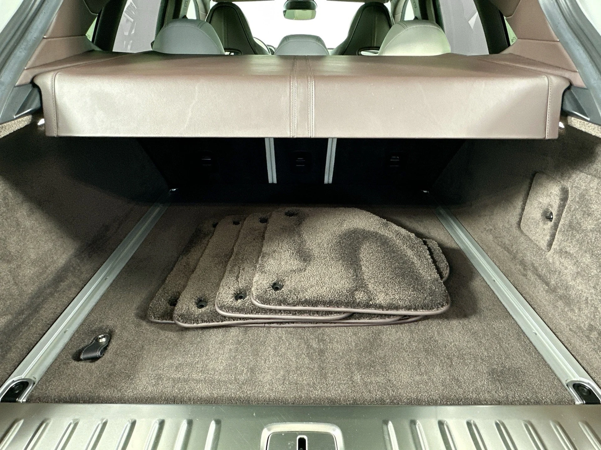 mph035_1762311508_36_199181fe2b