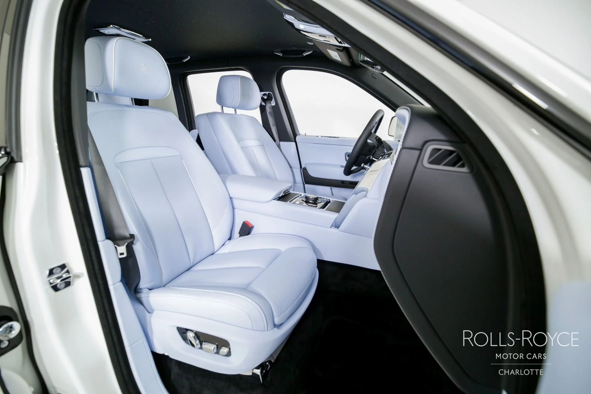 mph035_1777236689_Used_2025_Rolls_Royce_Cullinan_1732209610_5b576d425b