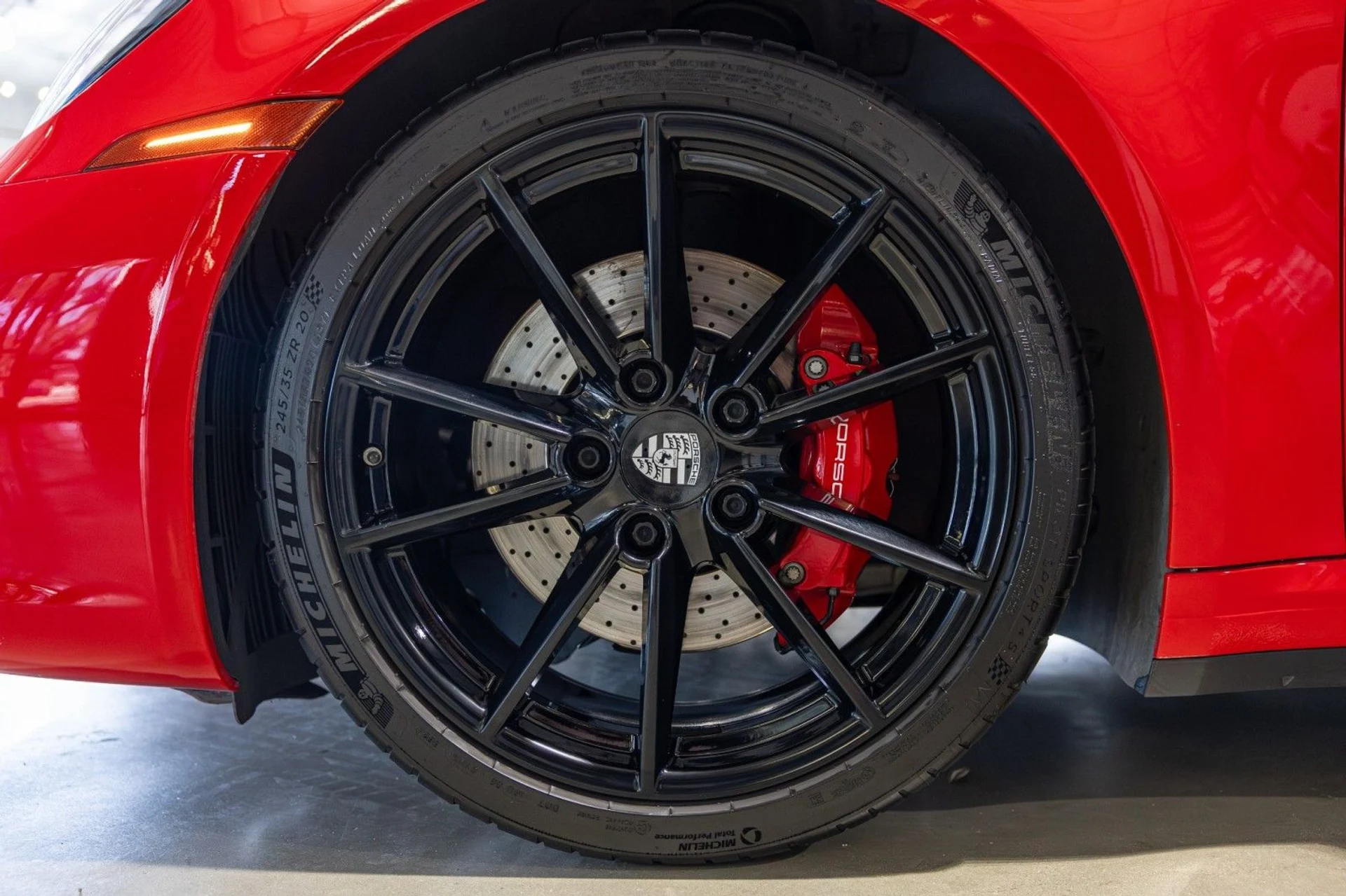 mph035_1781946900_o_Q_c172794256