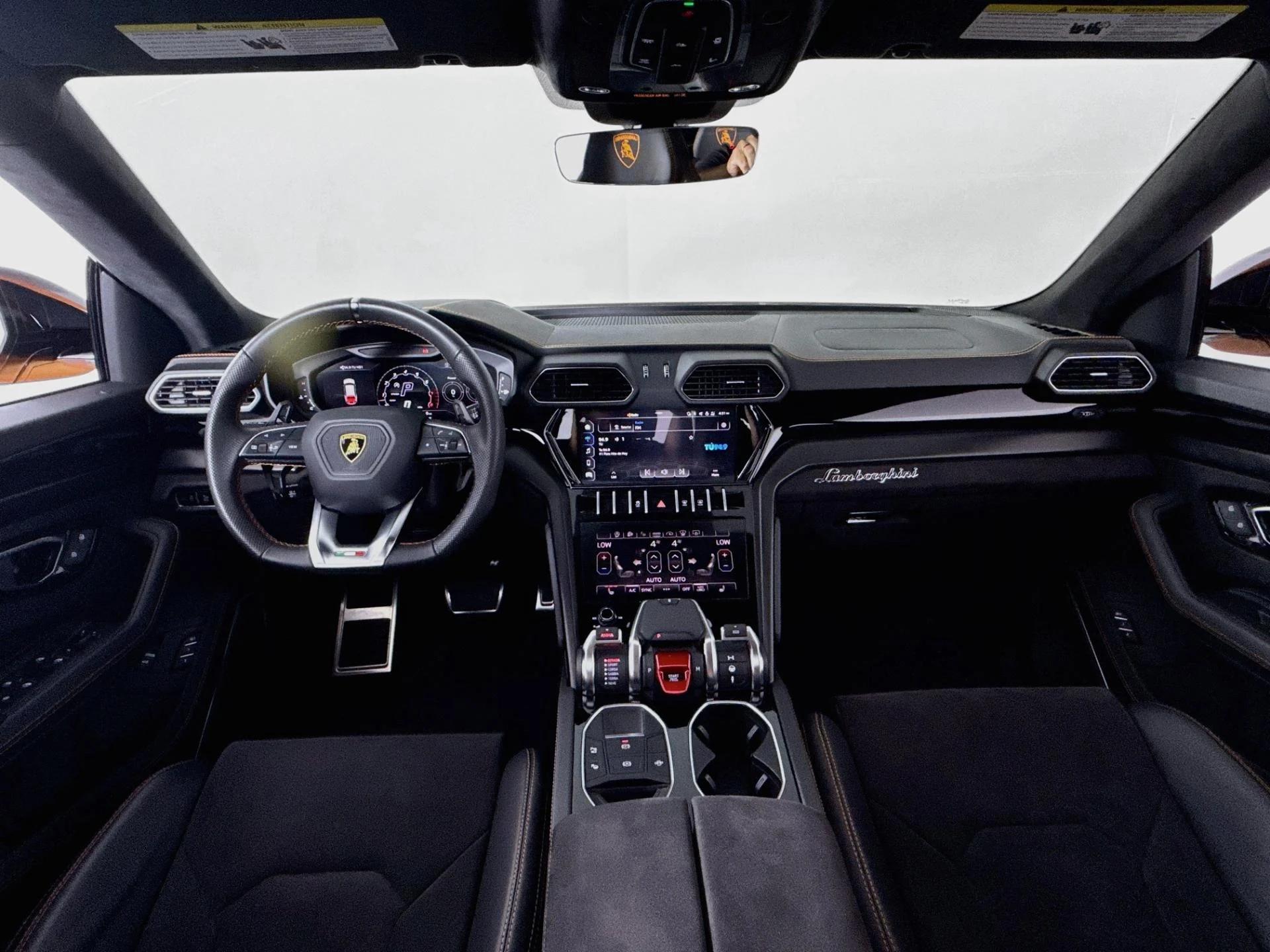 mph035_1782346687_Used_2022_Lamborghini_Urus_1790289777_ac35789c69