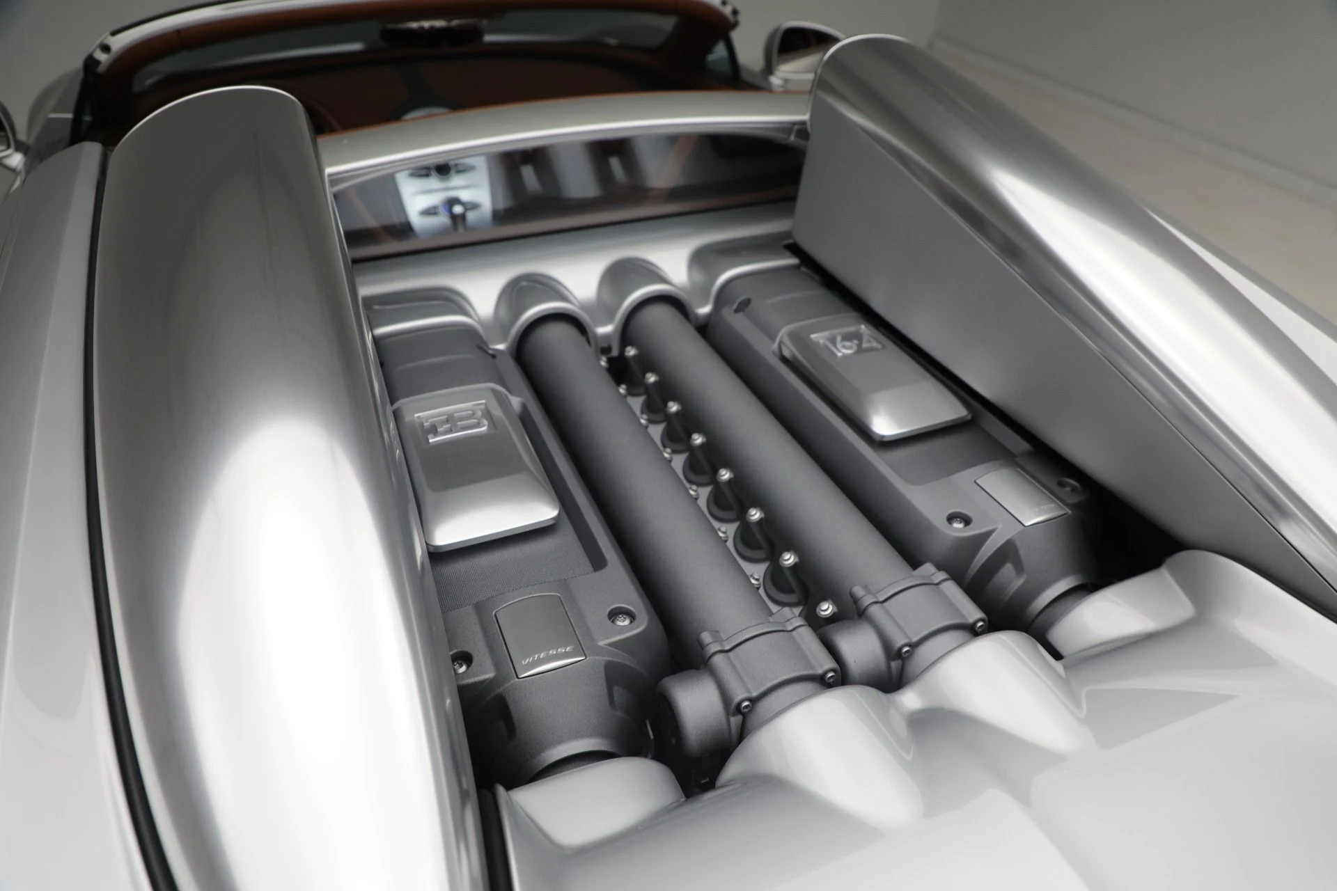 mph035_1786921940_Used_2015_Bugatti_Veyron_164_Grand_Sport_Vitesse_7410e36558
