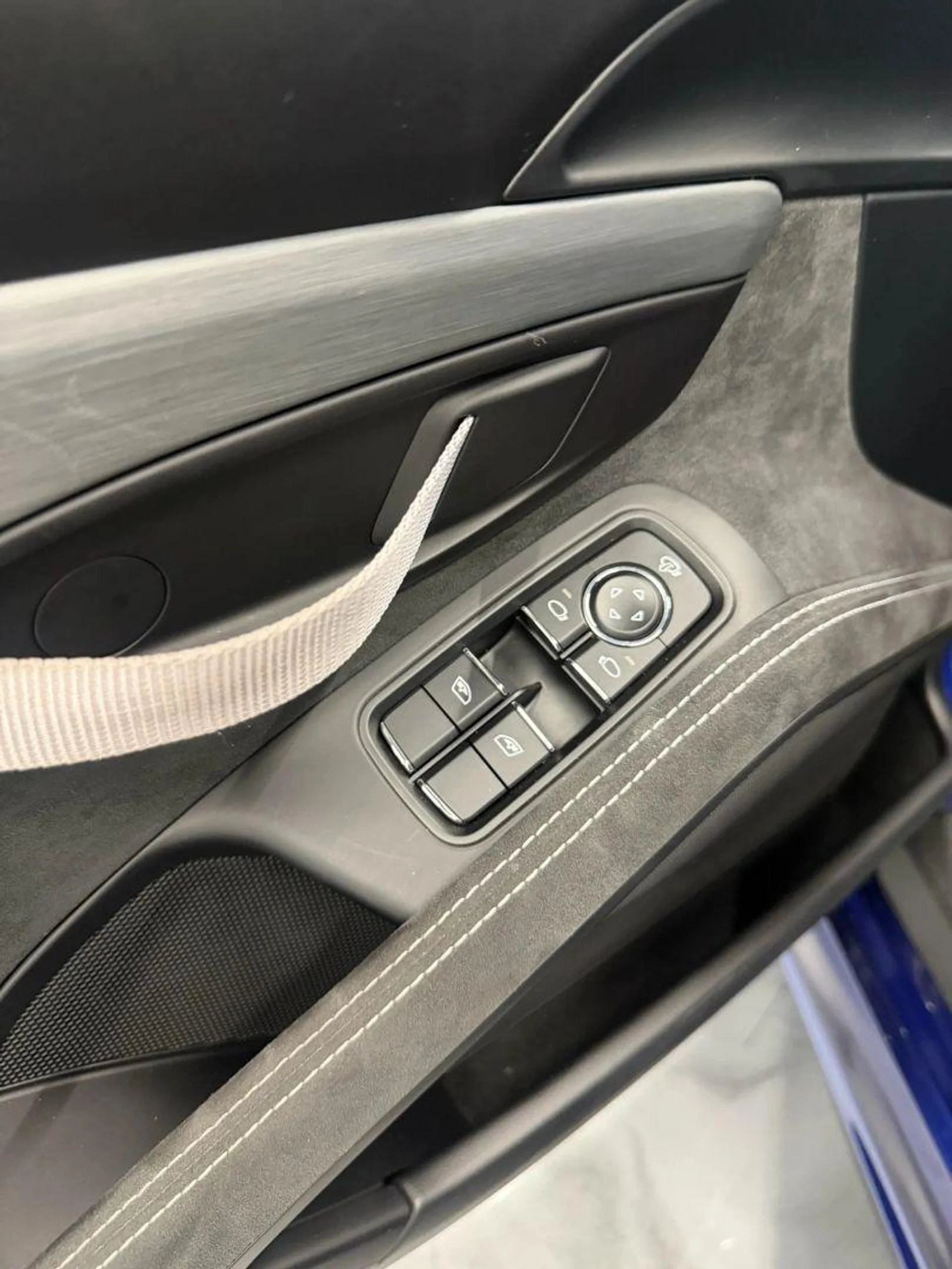 mph035_1787938503_Used_2020_Porsche_718_Cayman_GT_4_Coupe_2_D_1788539746_92be758b21