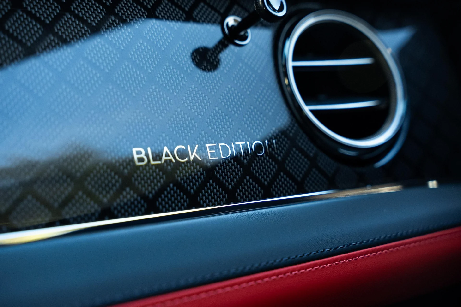 mph035_1789361788_389622357_677365272b7a94b33fd419ee_d206cac326