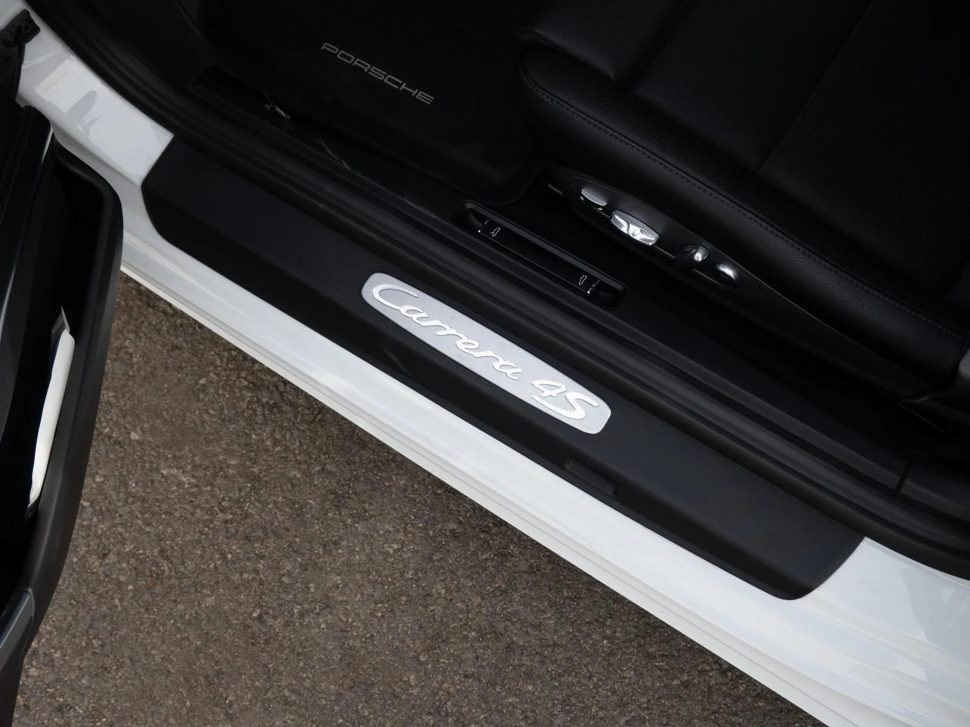 mph035_1808111226_1fd43b76fc2d6e4a74b2f3233f40dd6bx_fd63fa3399