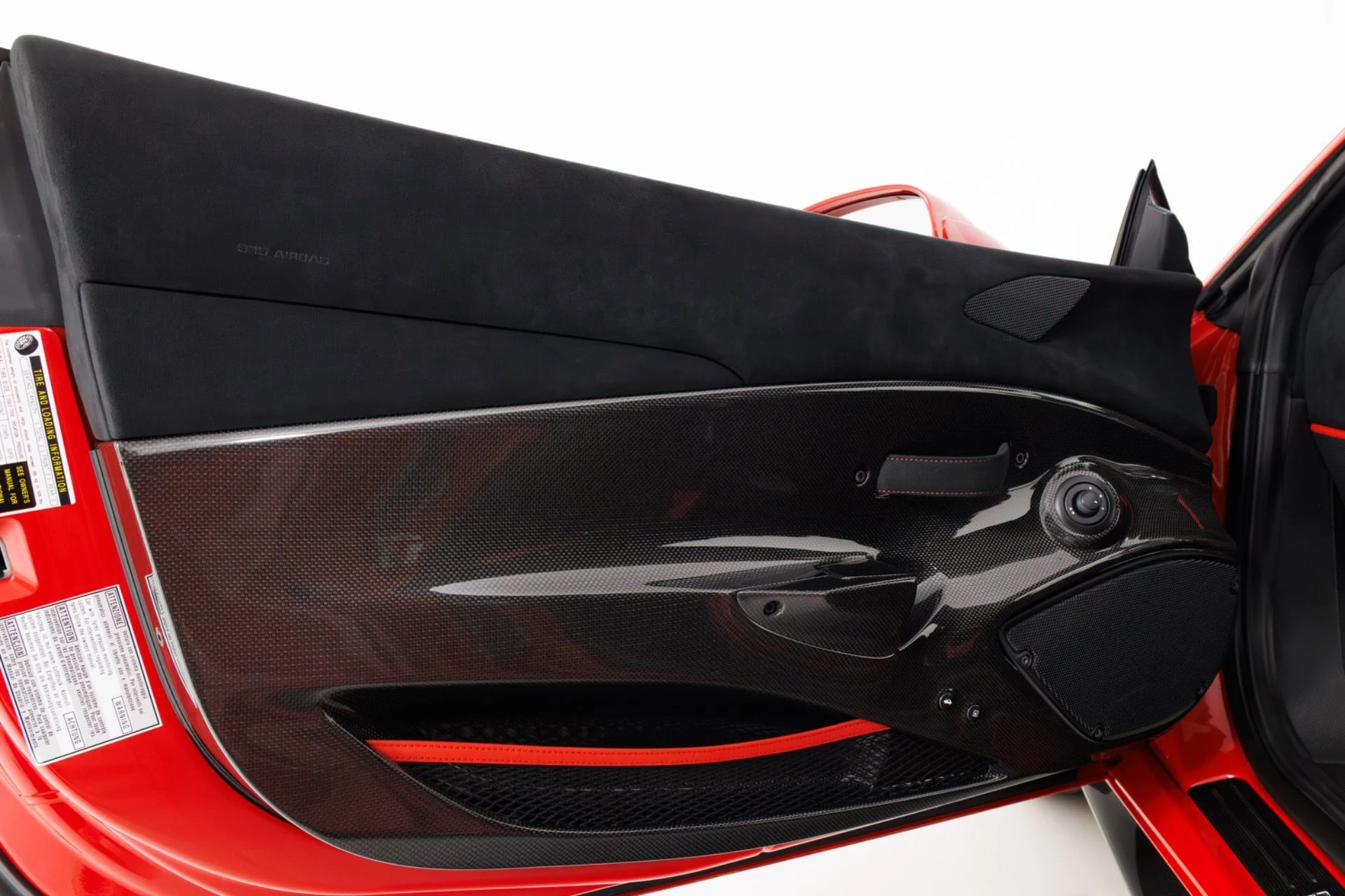 mph035_182112300_Used_2020_Ferrari_488_Pista_1775511005_5a82ca2ad9