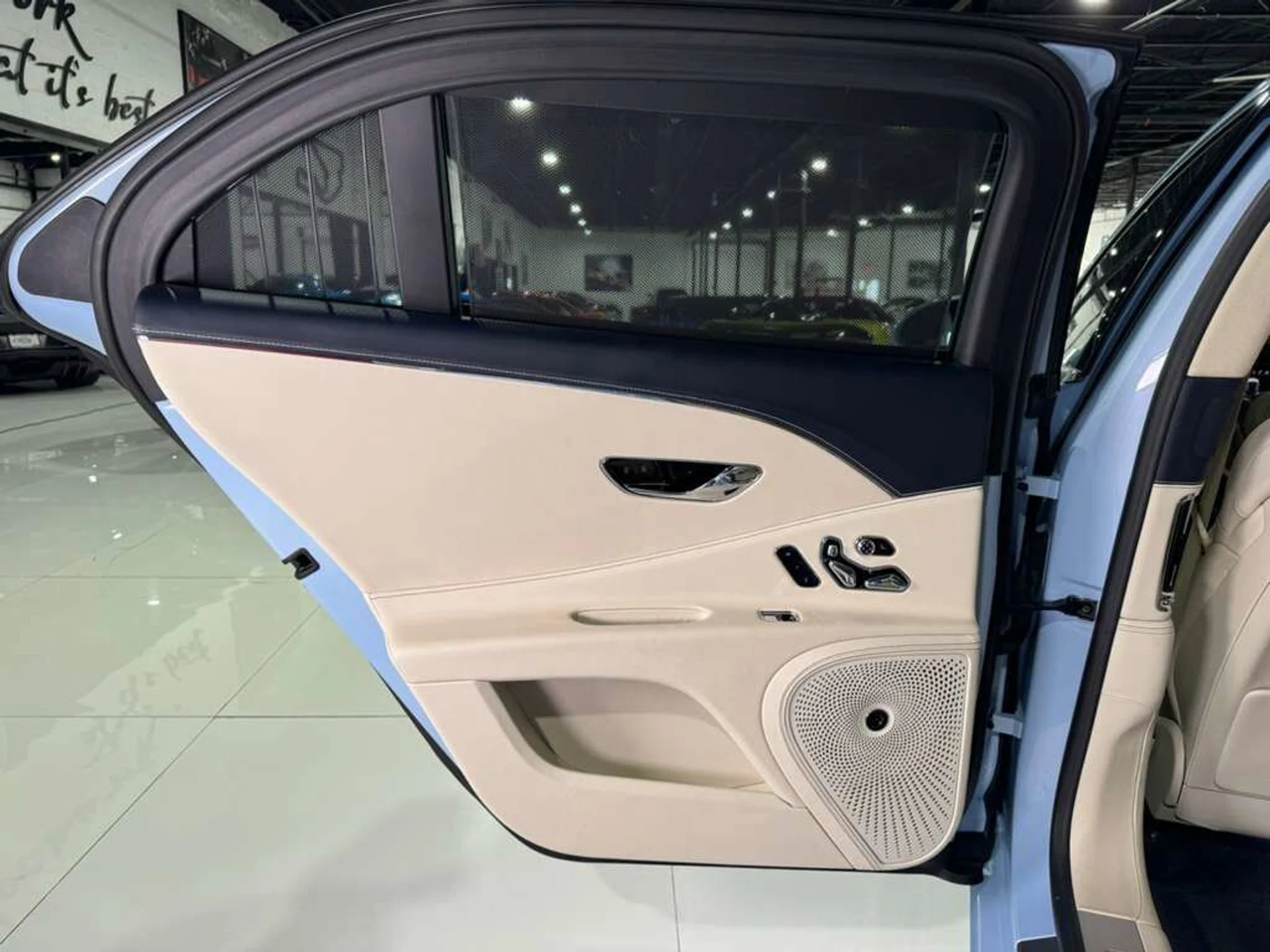 mph035_1821643050_d736af7fd22163008bd90e3a1e2af772_c3384b7bec