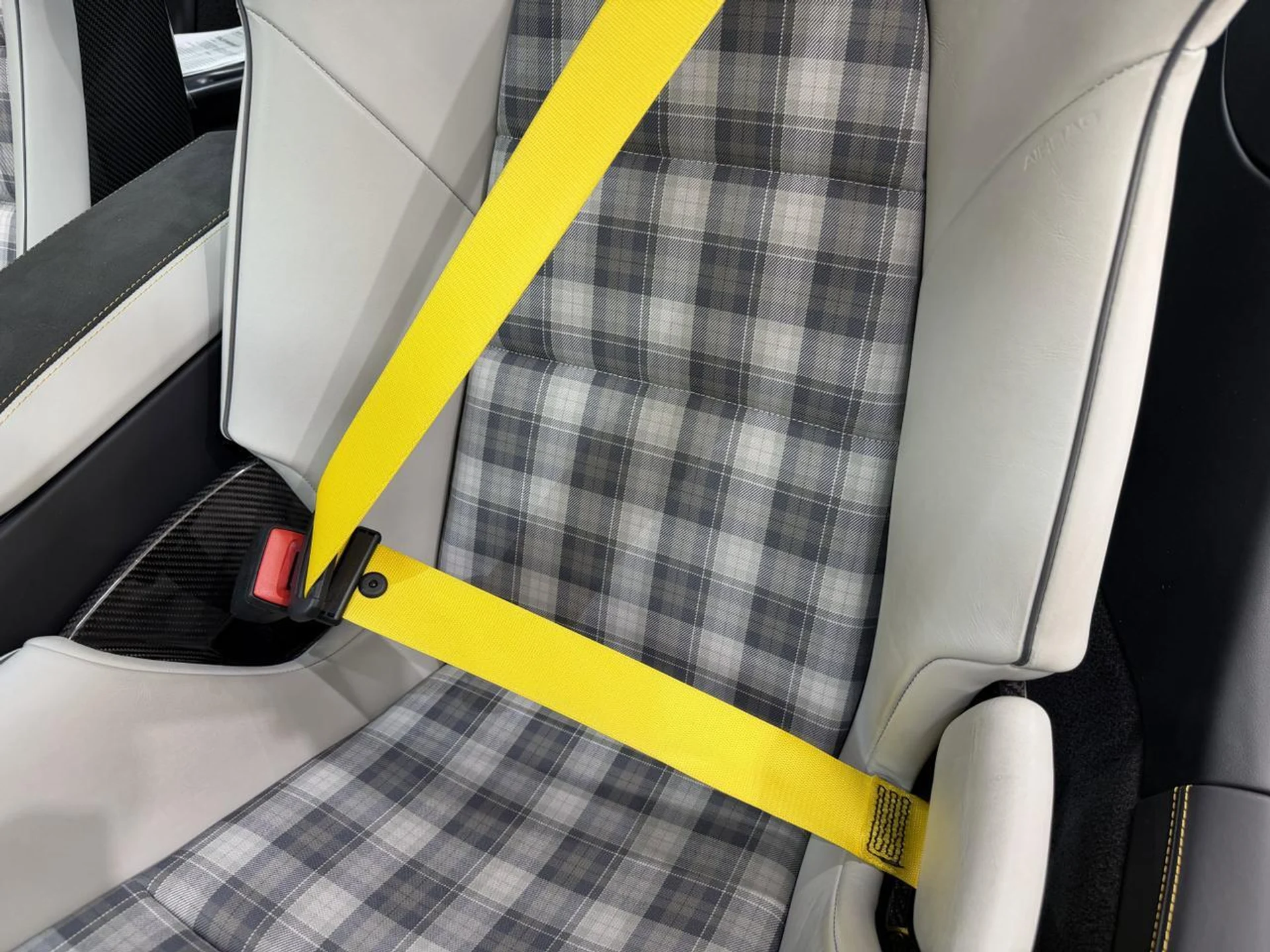 mph035_1822439998_a6d199d6ebf49d38722ffc592815030a_14310b2563