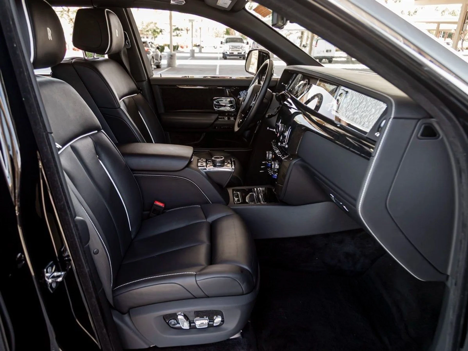 mph035_1823193693_36_2e6b08ad48