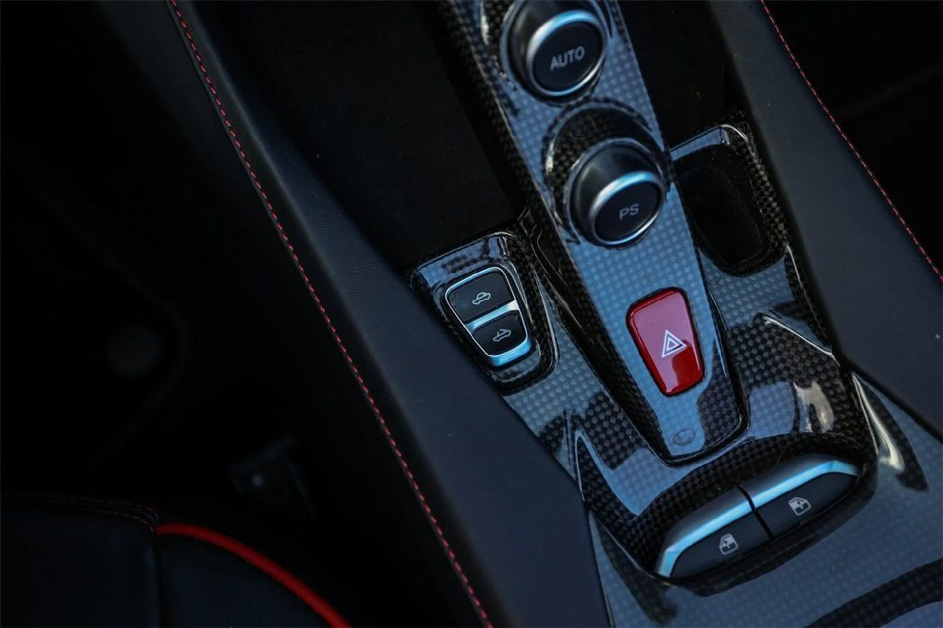 mph035_183154353_3b4eb800c86fe857e97909a151014917_b1a63680ae