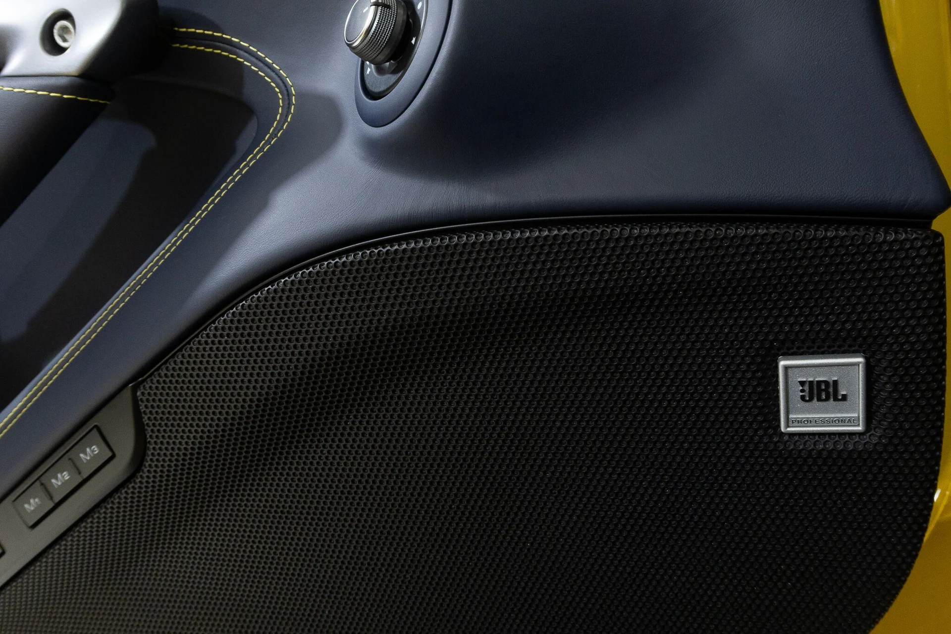 mph035_1836778185_6f4de6f3c8508623e1bf11c278dd3f7f_6512d82eee