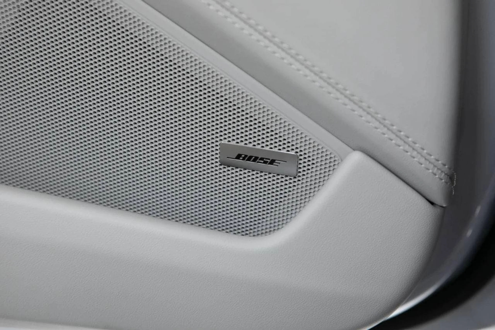 mph035_1840092494_98bc548c7a5be887bb8983f81773e767x_44a88bc975