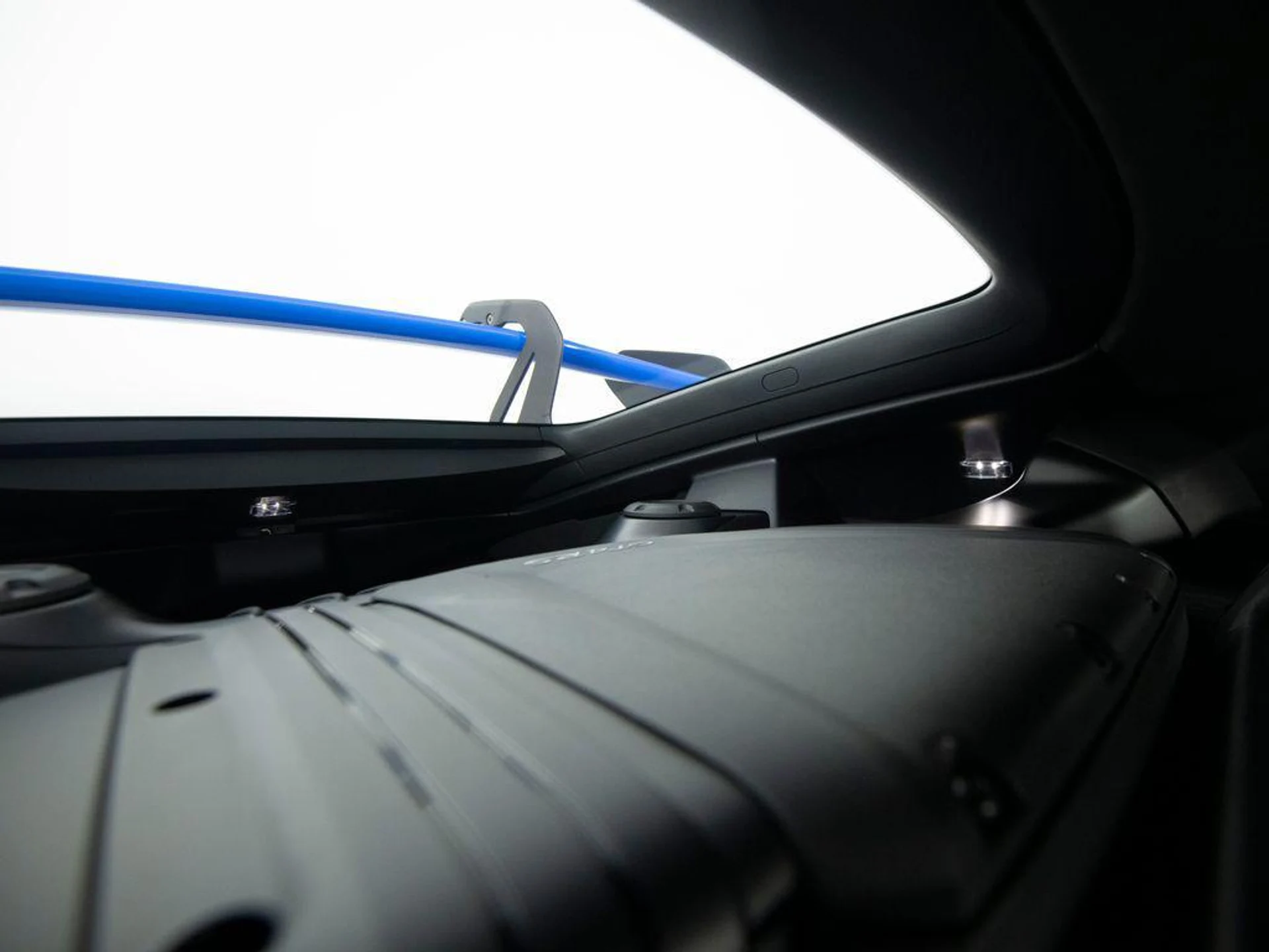 mph035_184218269_Gc_PZA_6u38_S0k_Q8_A7fi_X_Rx8_By2k_8bc8a3ca85