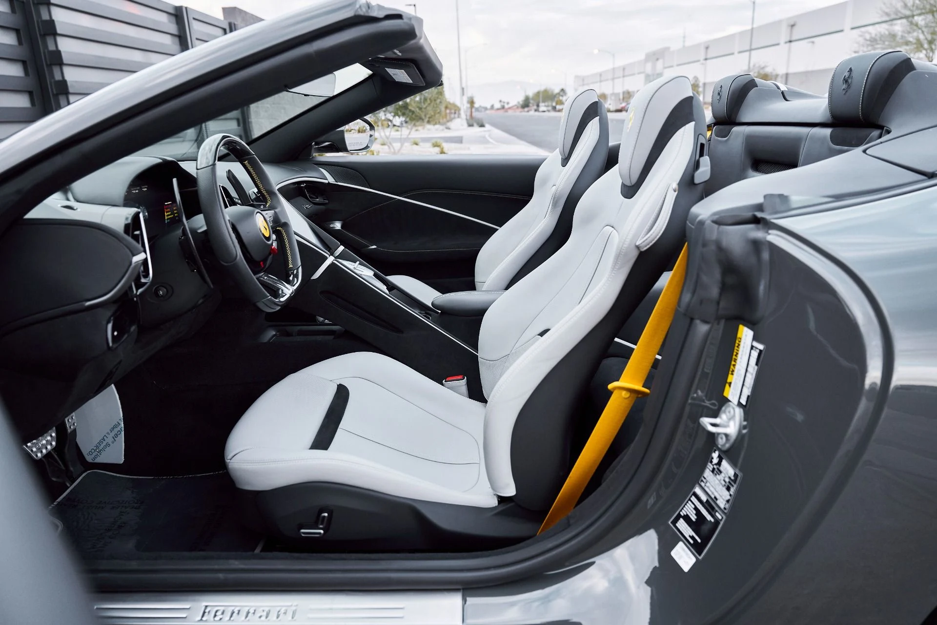 mph035_1848650876_Used_2024_Ferrari_Roma_Base_1769222131_0cf98a94ed