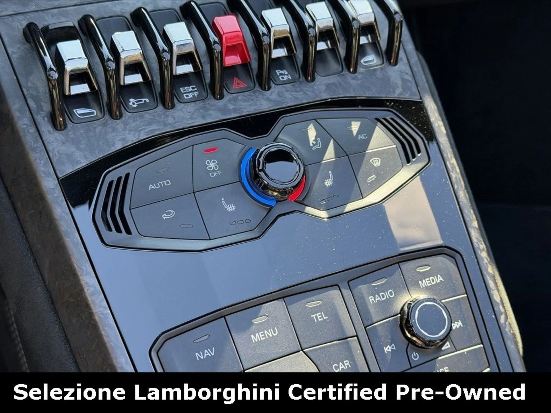 mph035_1856807022_29457d626f82b12c88dcdd12f7a1d8d9x_9eeb0da827