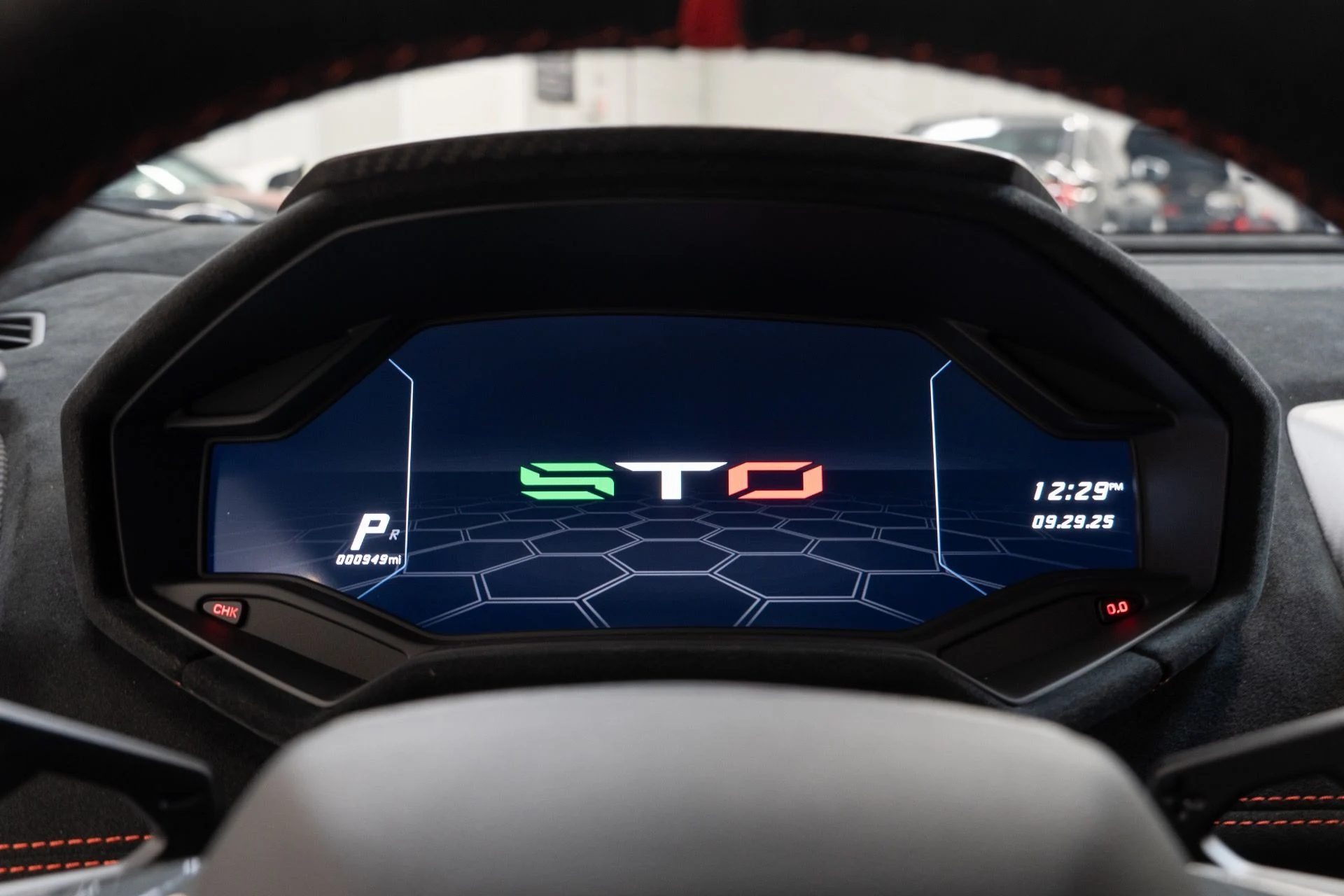 mph035_1869951338_Used_2023_Lamborghini_Huracan_STO_1759172990_ce18253f34