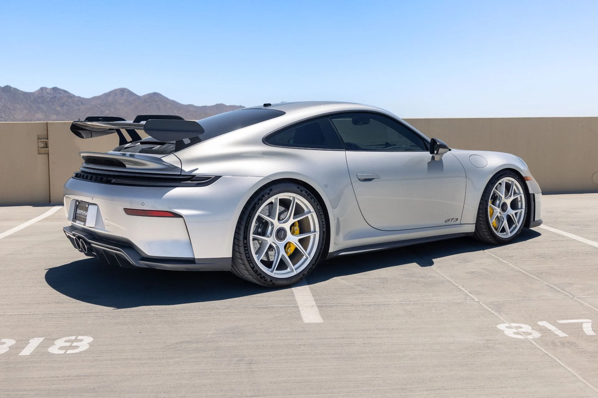 mph035_1876462820_Used_2026_Porsche_911_GT_3_1782857312_3002a06f09