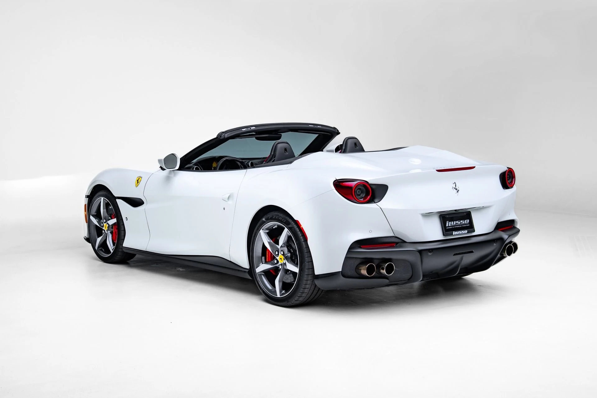 mph035_1877163560_Used_2022_Ferrari_Portofino_M_1773357506_5c9f6f0631